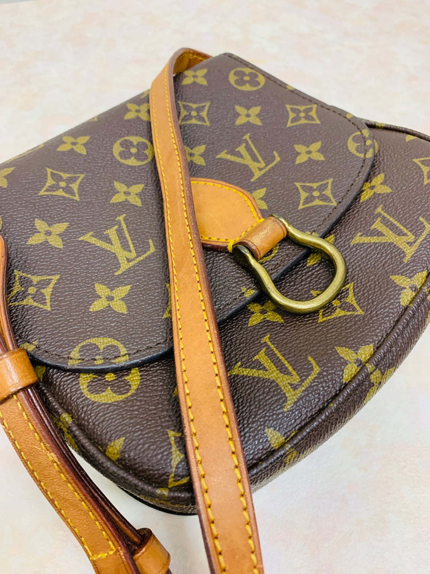 USED LOUIS VUITTON SAUNT CLOUD MM