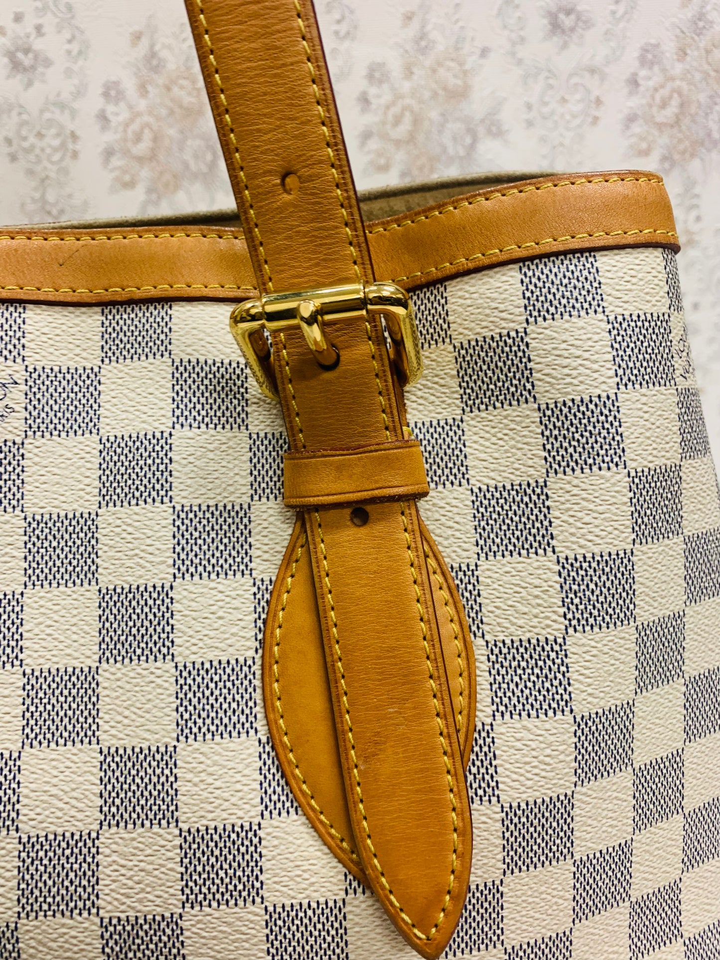 Louis Vuitton Damier Azur Hampstead MM Tote Bag