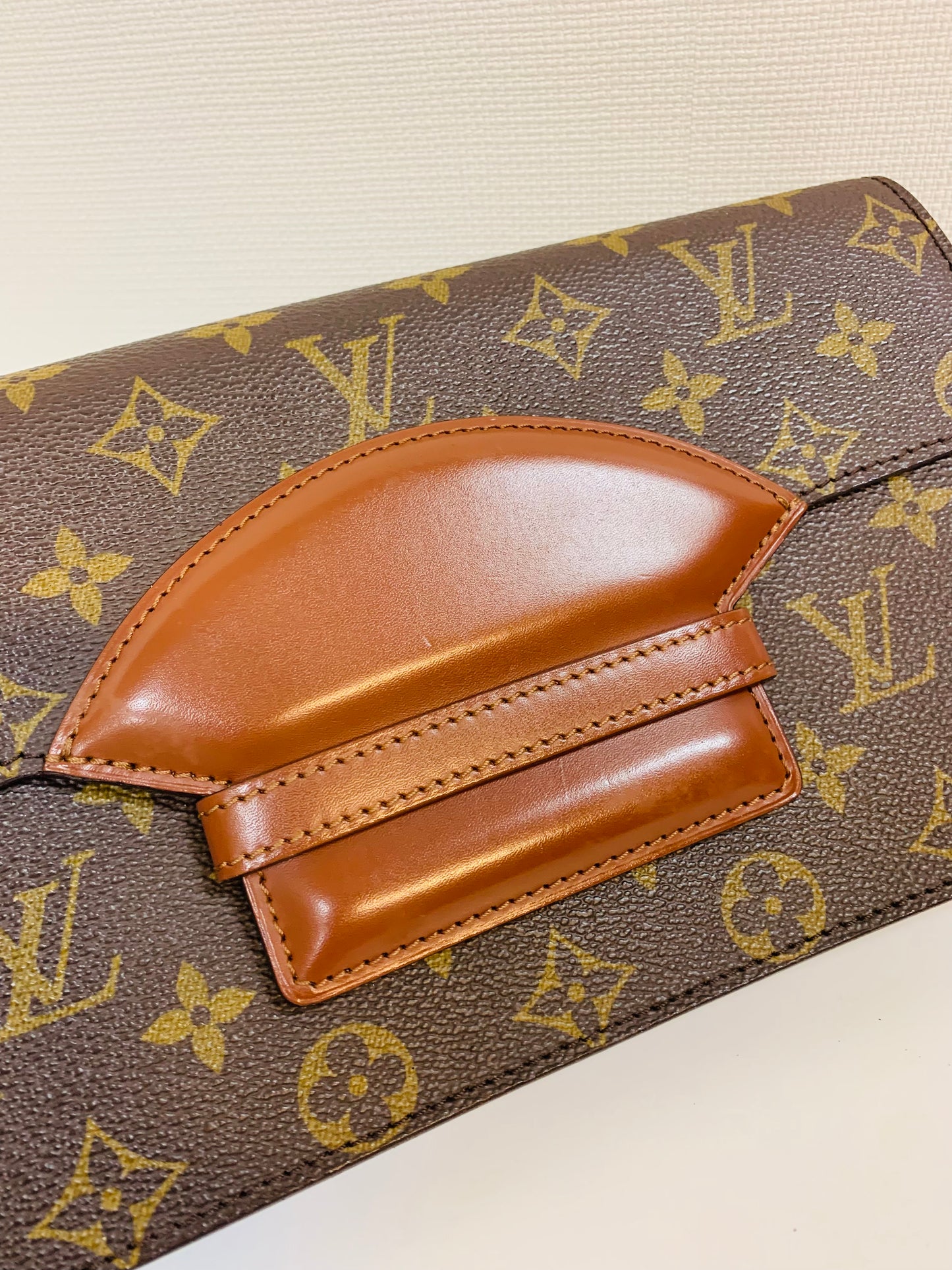 USED LOUIS VUITTON CHAILOT CLUTCH BAG