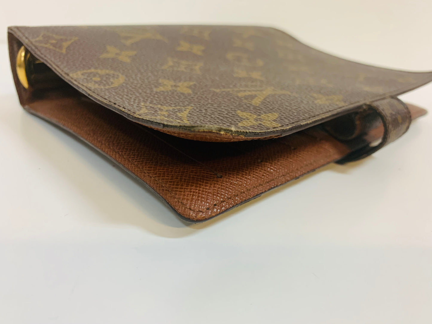 USED LOUIS VUITTON AGENDA MM