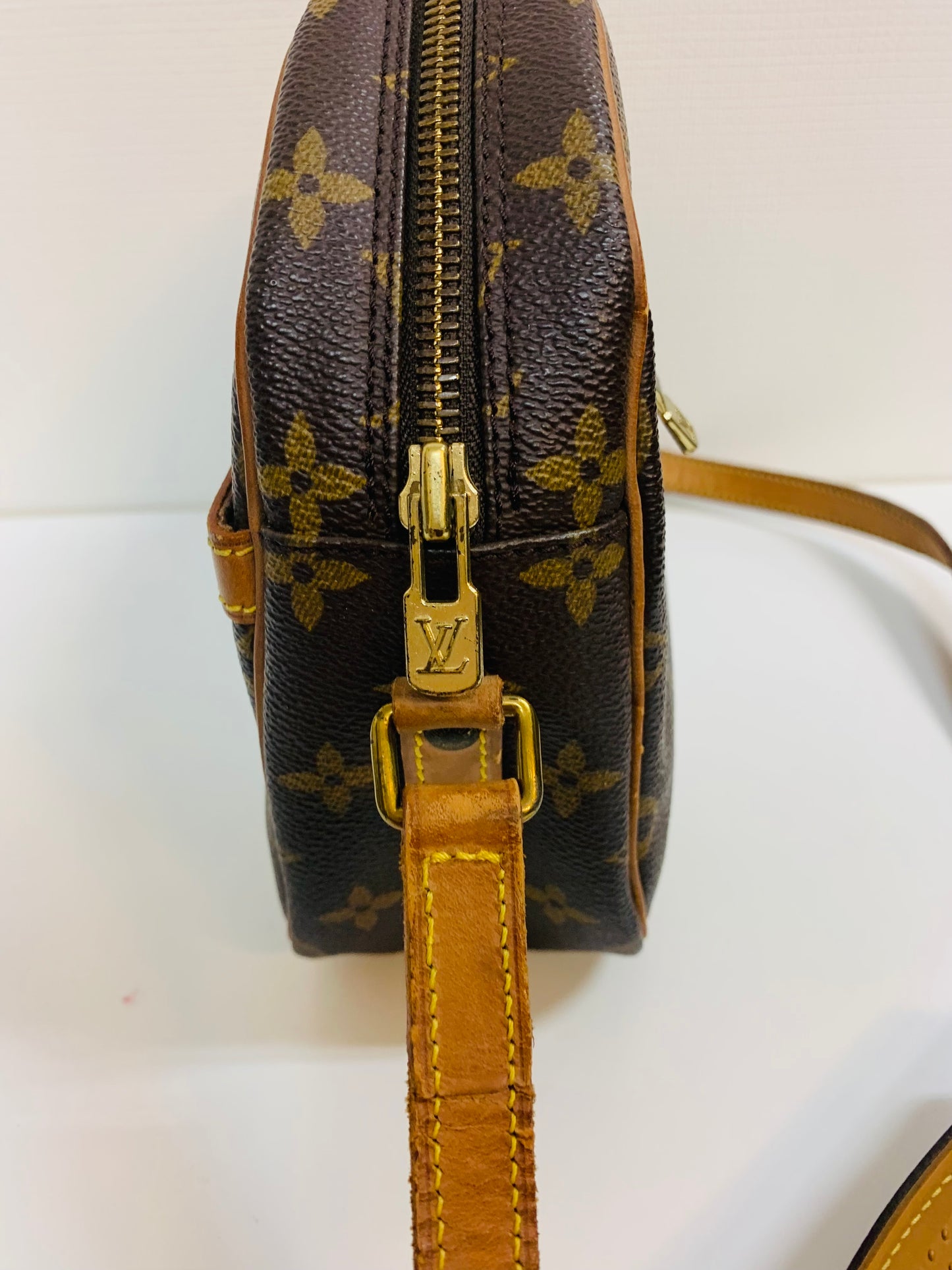 USED LOUIS VUITTON BLOIS OLD MODEL