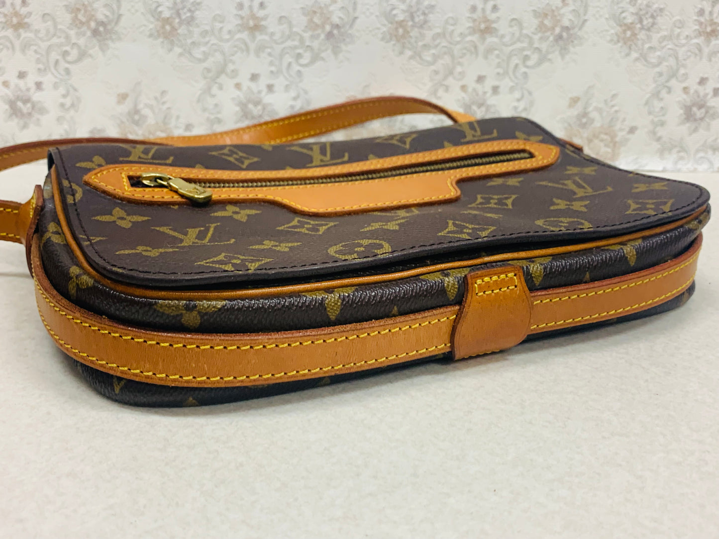 Louis Vuitton Monogram Saint Germain 24