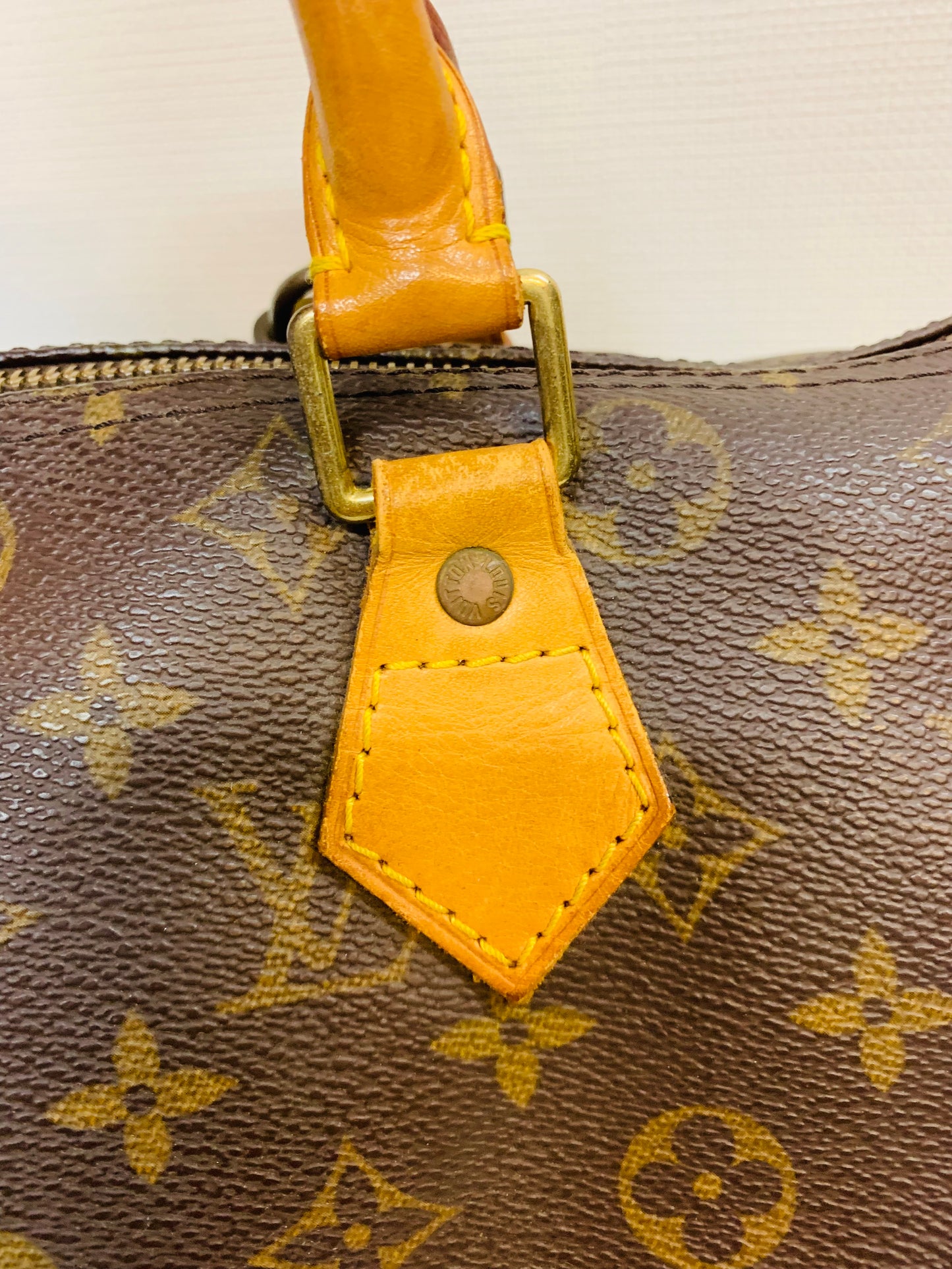 USED LOUIS VUITTON SPEEDY 30