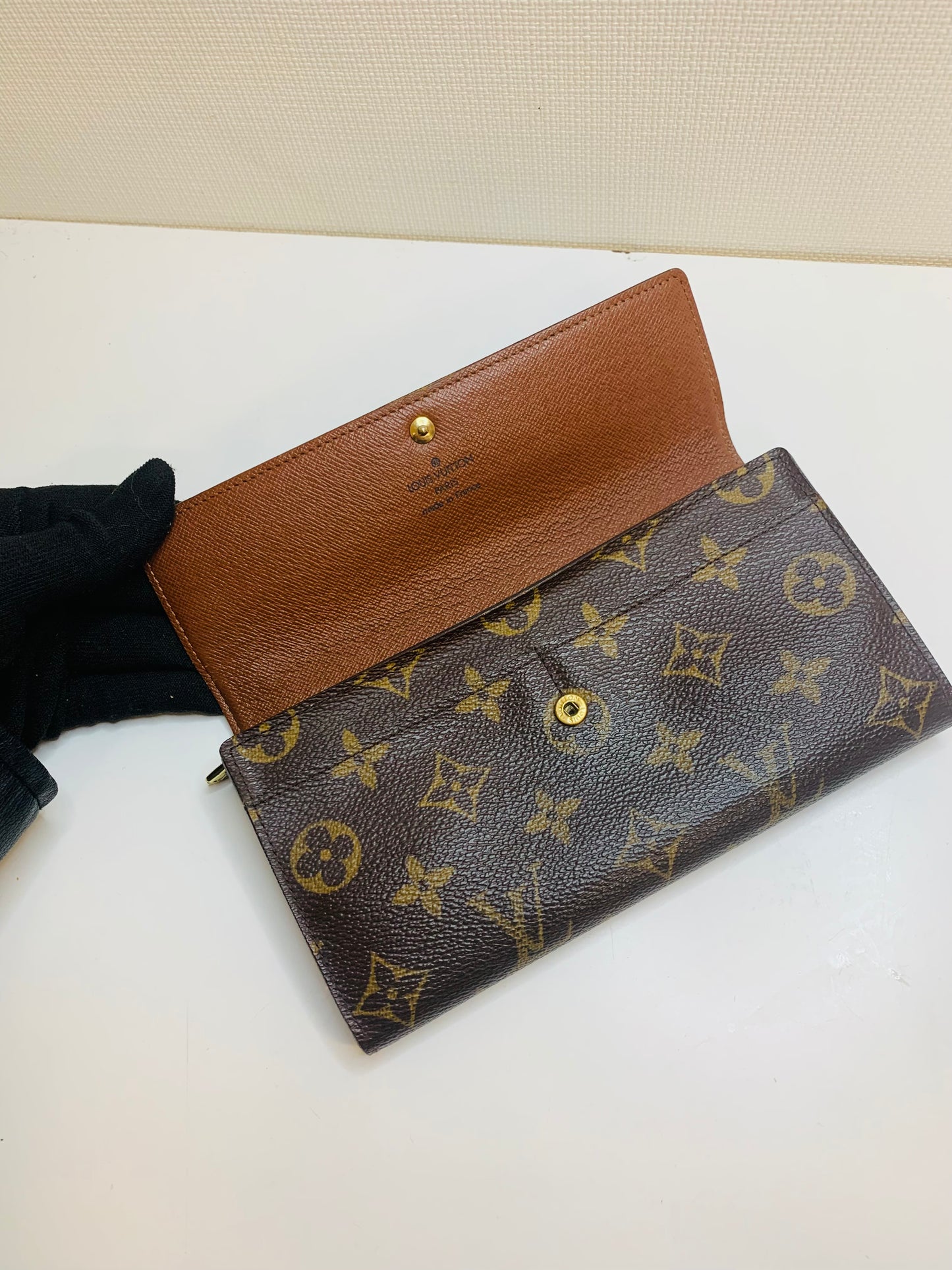 Louis Vuitton Monogram Sarah Wallet