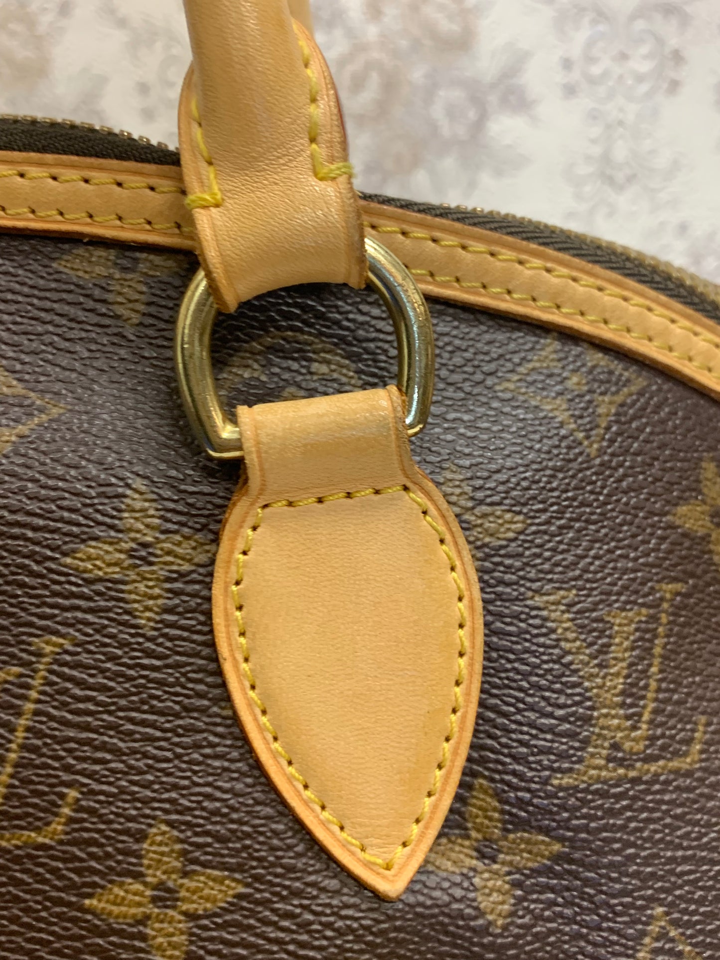 Louis Vuitton Monogram Lockit Horizontal
