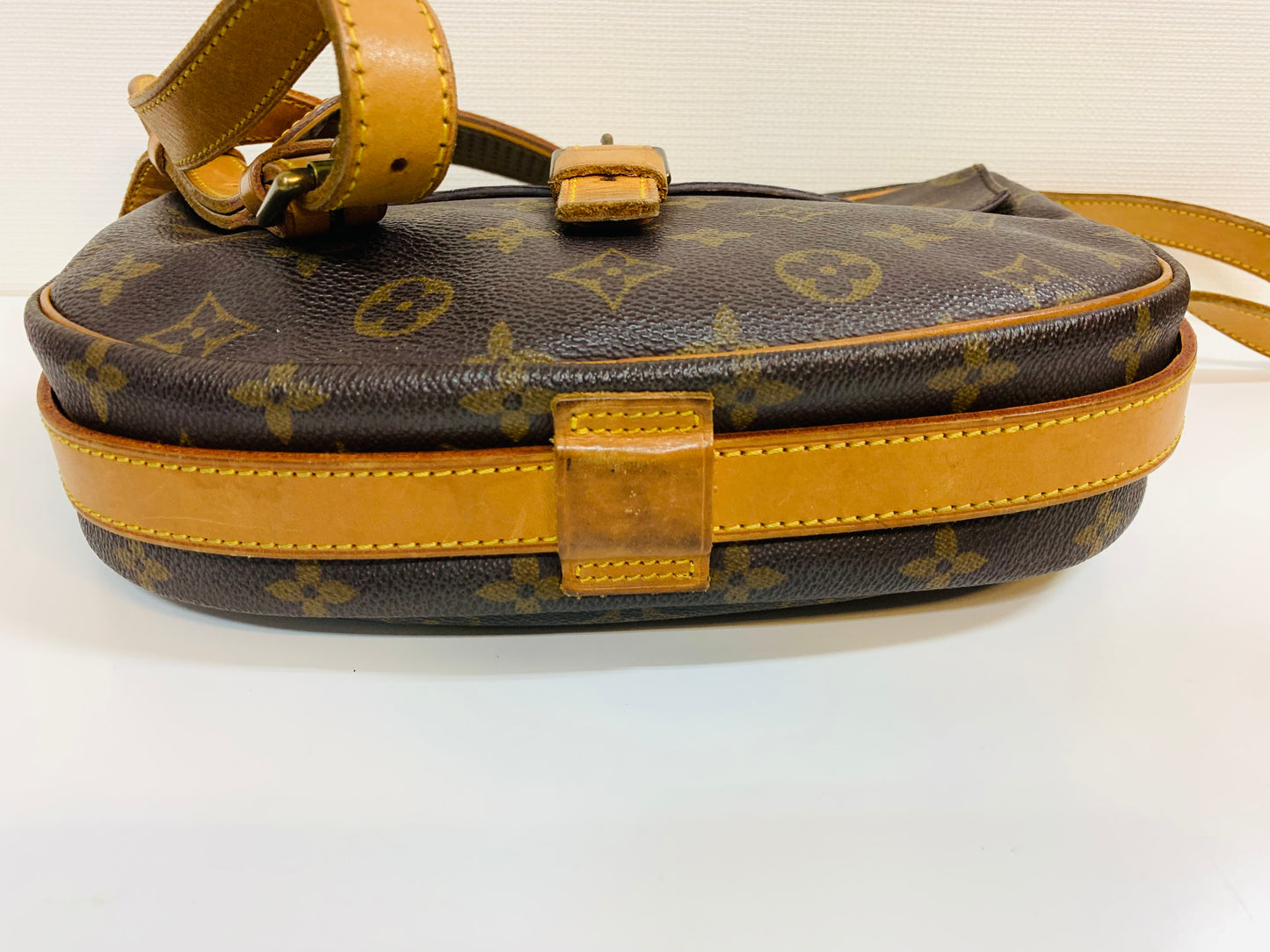 USED LOUIS VUITTON JEUNEFILE GM