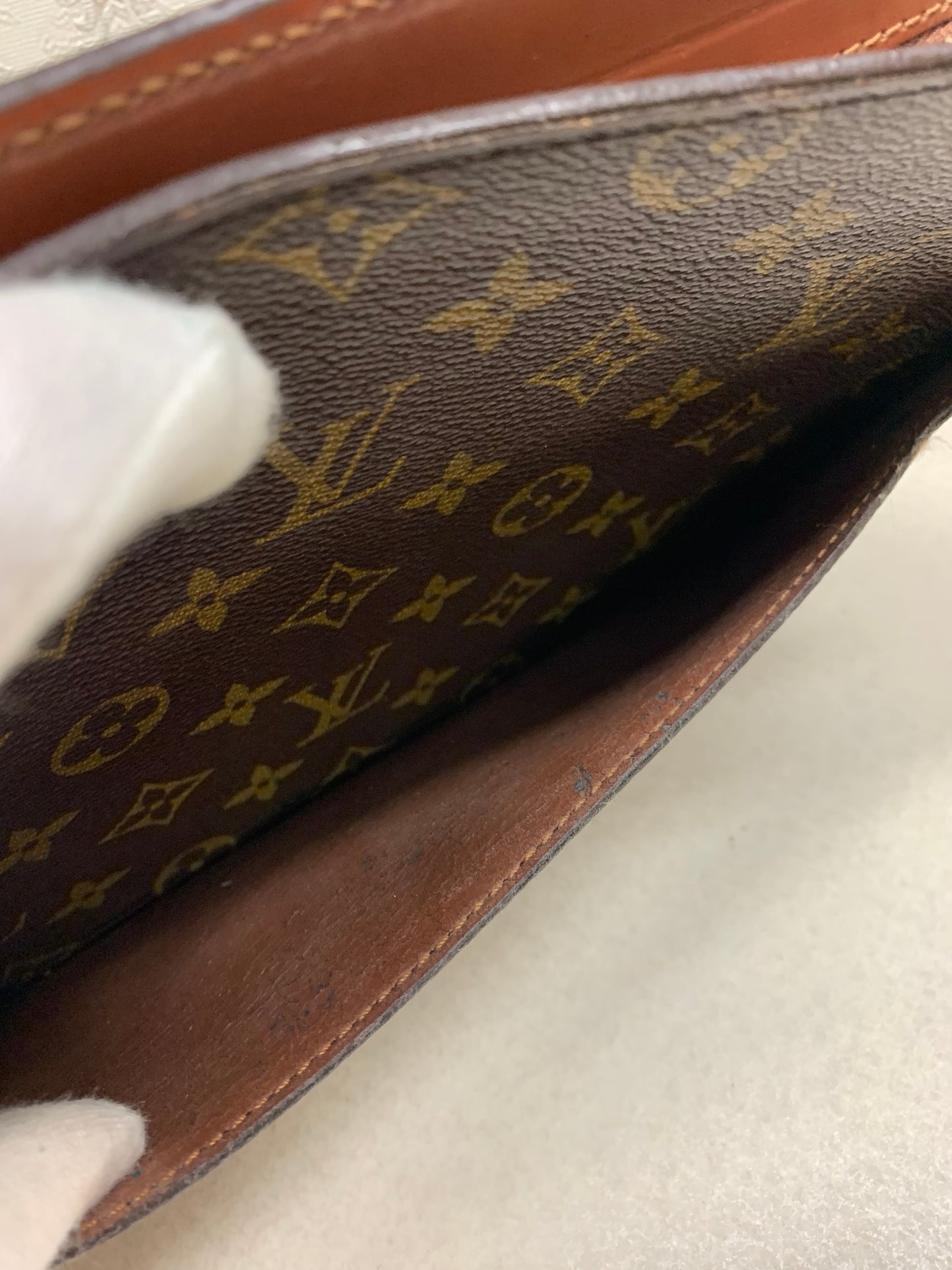 Louis Vuitton Monogram  Pochette Homme