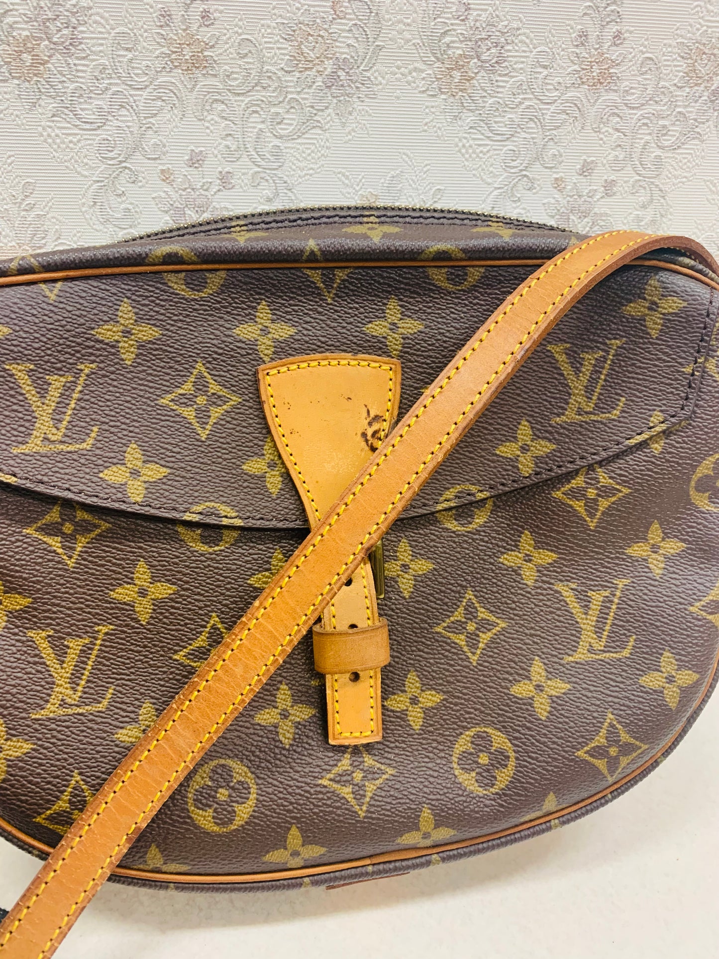 Louis Vuitton Monogram JeuneFille GM