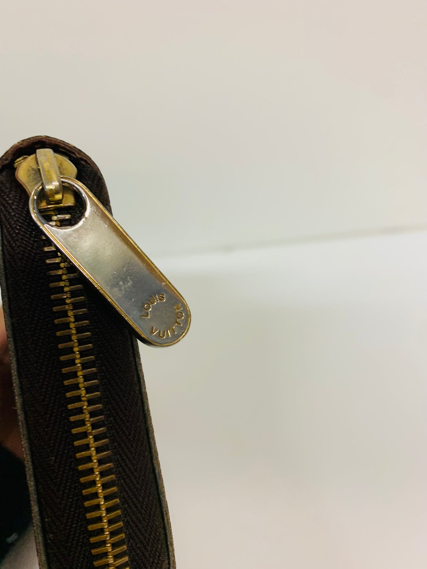 Louis Vuitton Monogram Zippy Wallet
