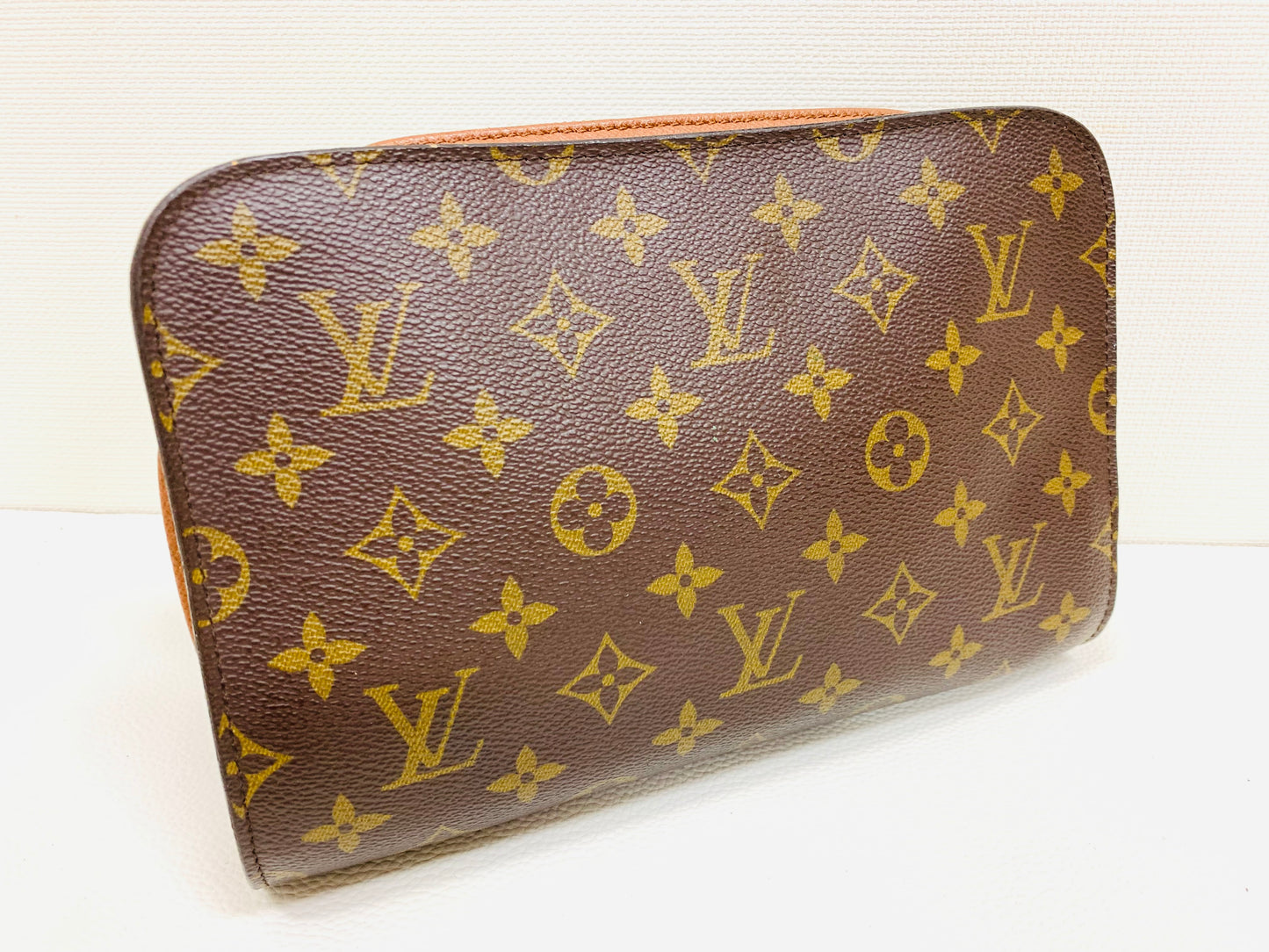 USED LOUIS VUITTON ORSAY CLUTCH BAG