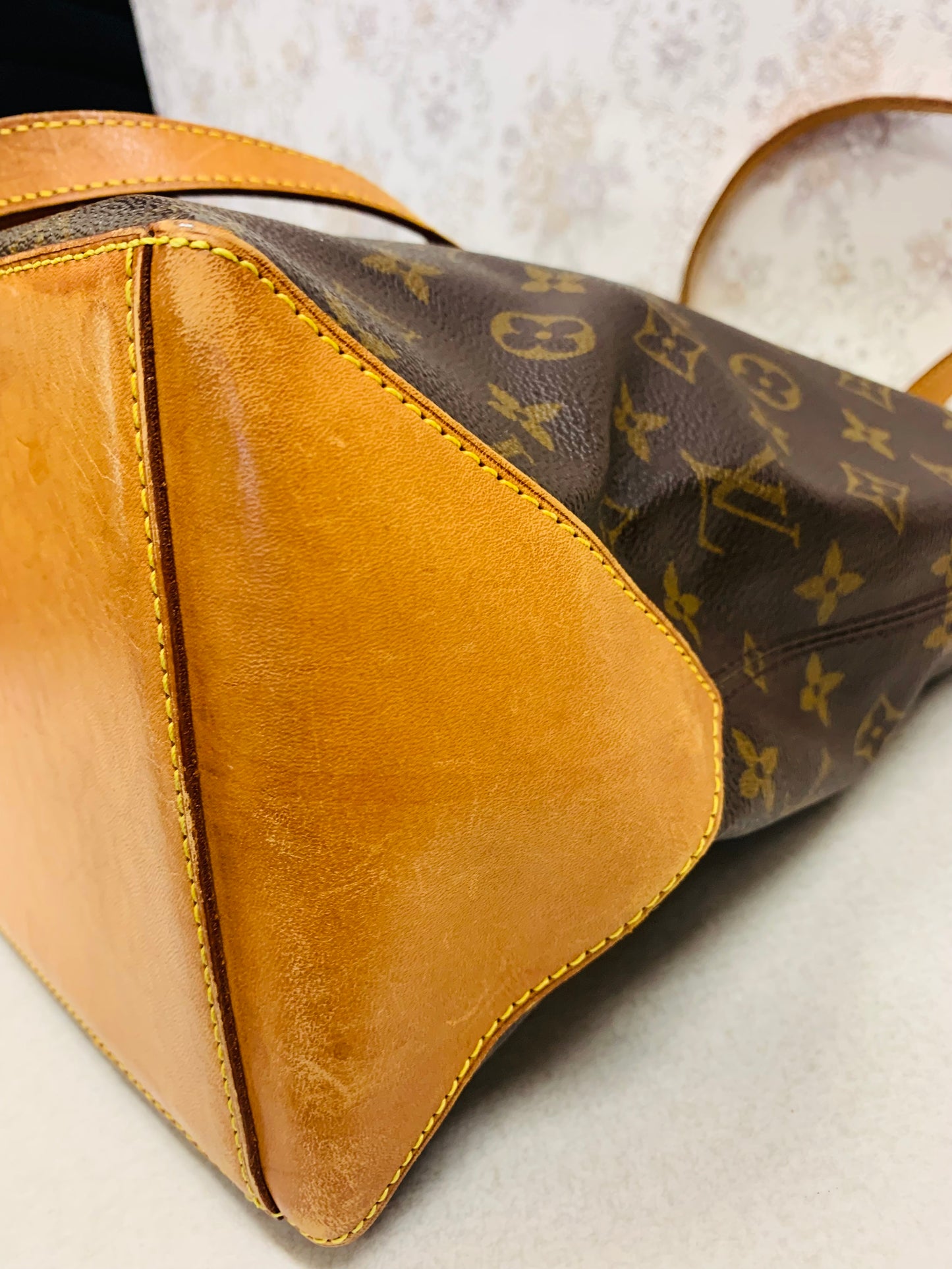 Louis Vuitton Monogram Cabas Mezzo MM