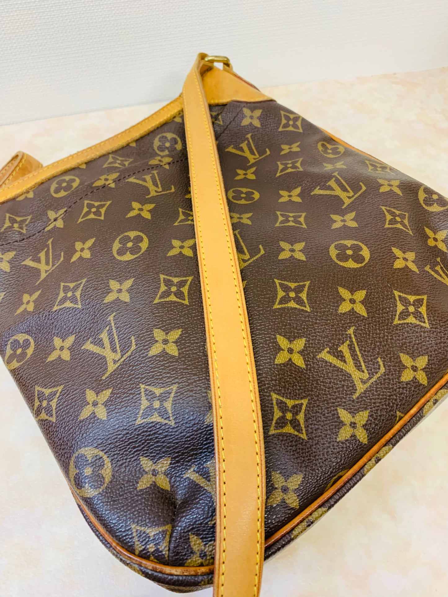 LOUIS VUITTON  Odeon PM