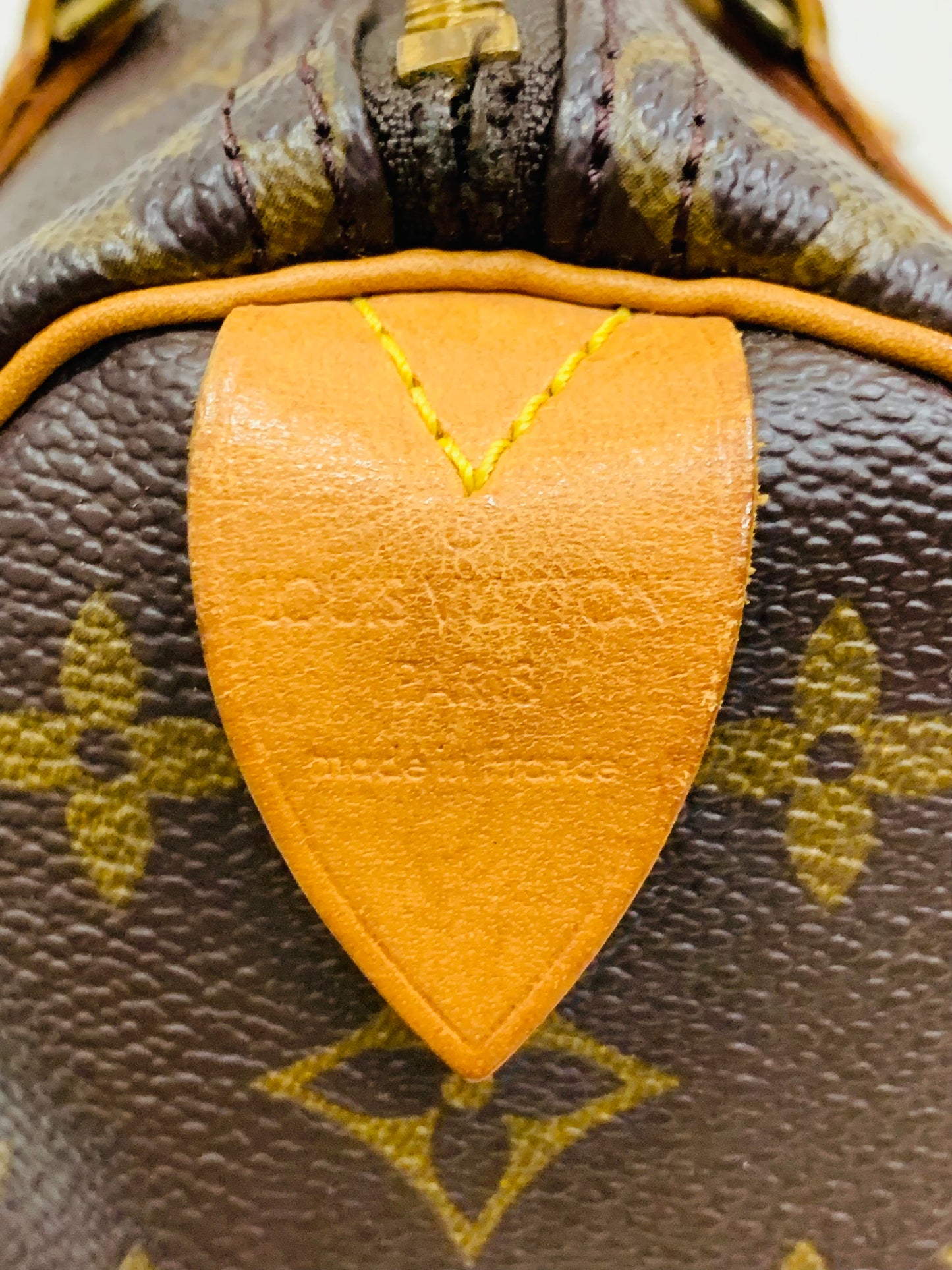 USED LOUIS VUITTON SPEEDY 25