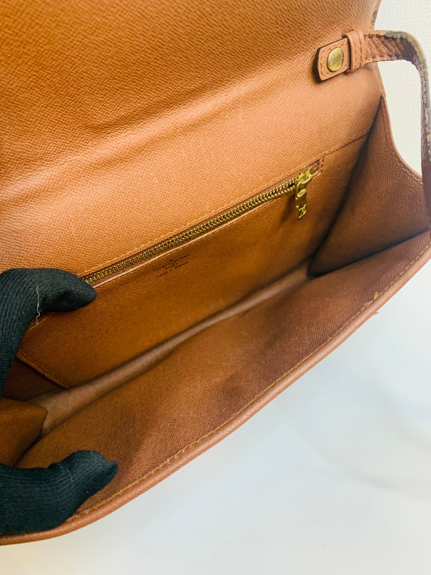 Louis Vuitton Monogram Bordeaux shoulder bag