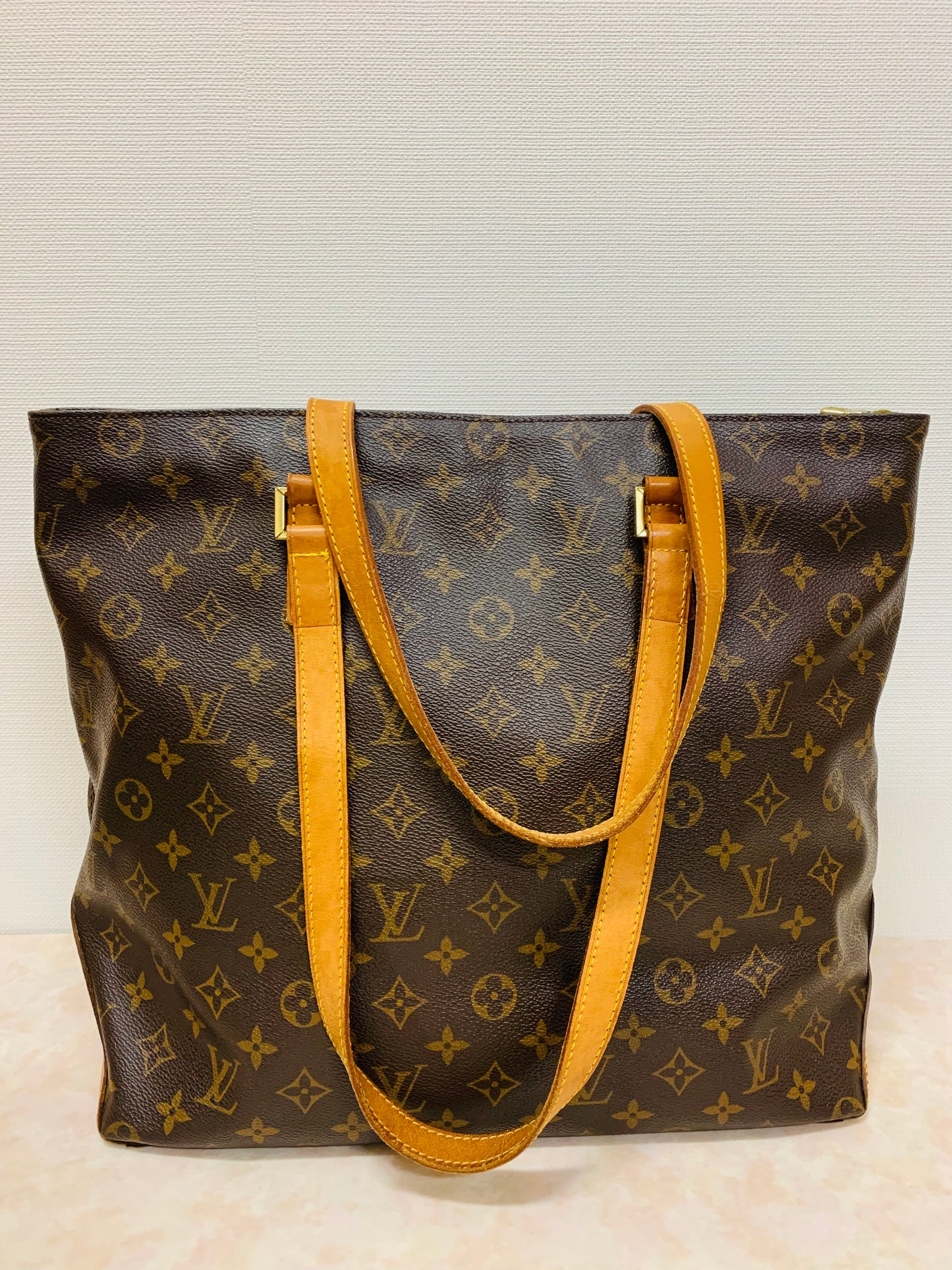 LOUIS VUITTON Cabas Mezzo Tote bag