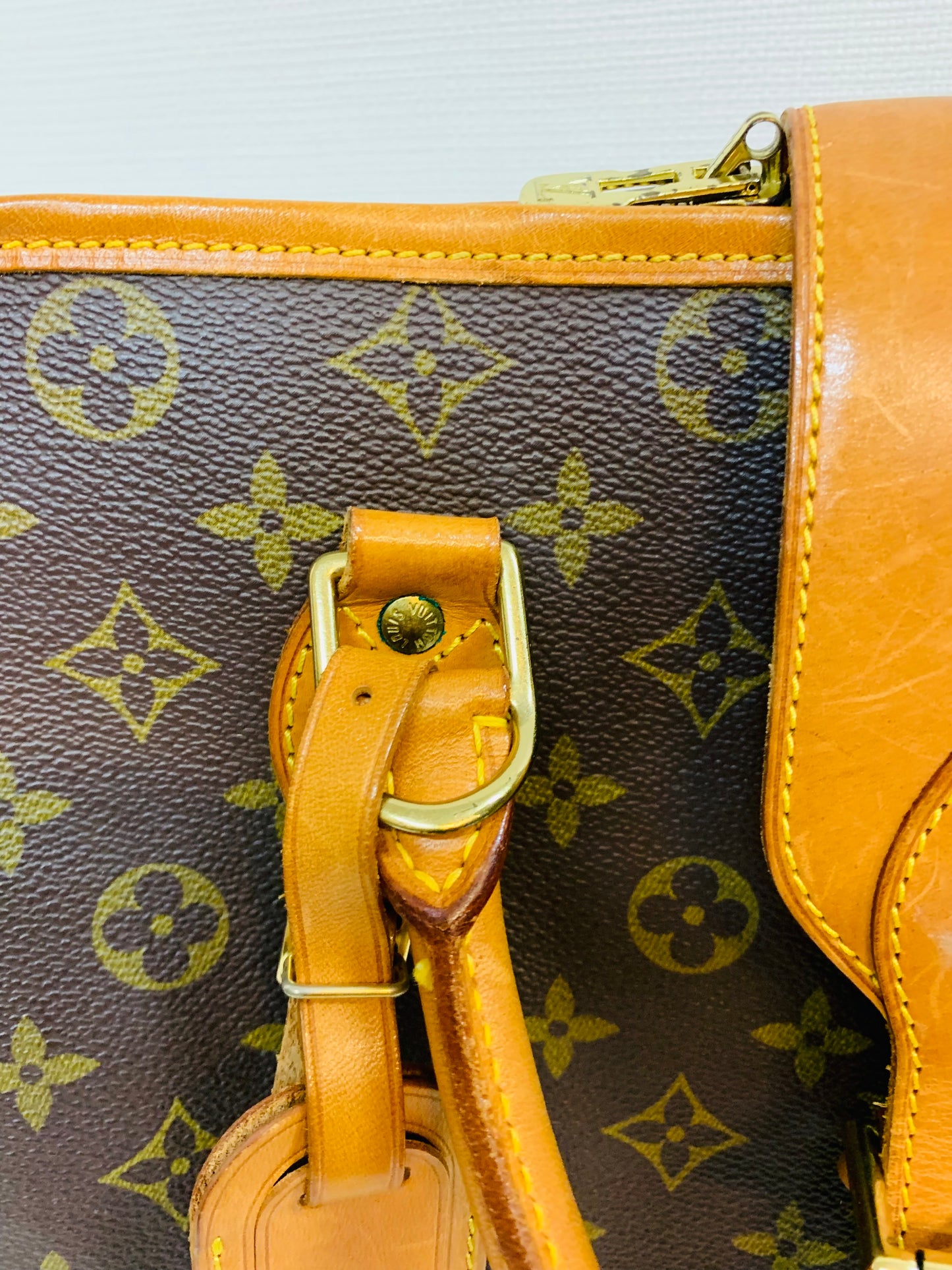 USED LOUIS VUITTON RIVOLI BUSINESS BAG