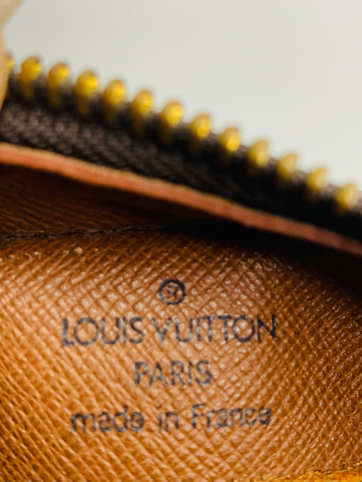 LOUIS VUITTON Monogram Blois