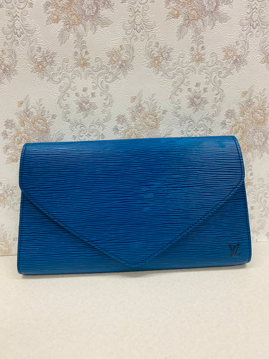 Louis Vuitton Epi  Art Deco clutch Blue