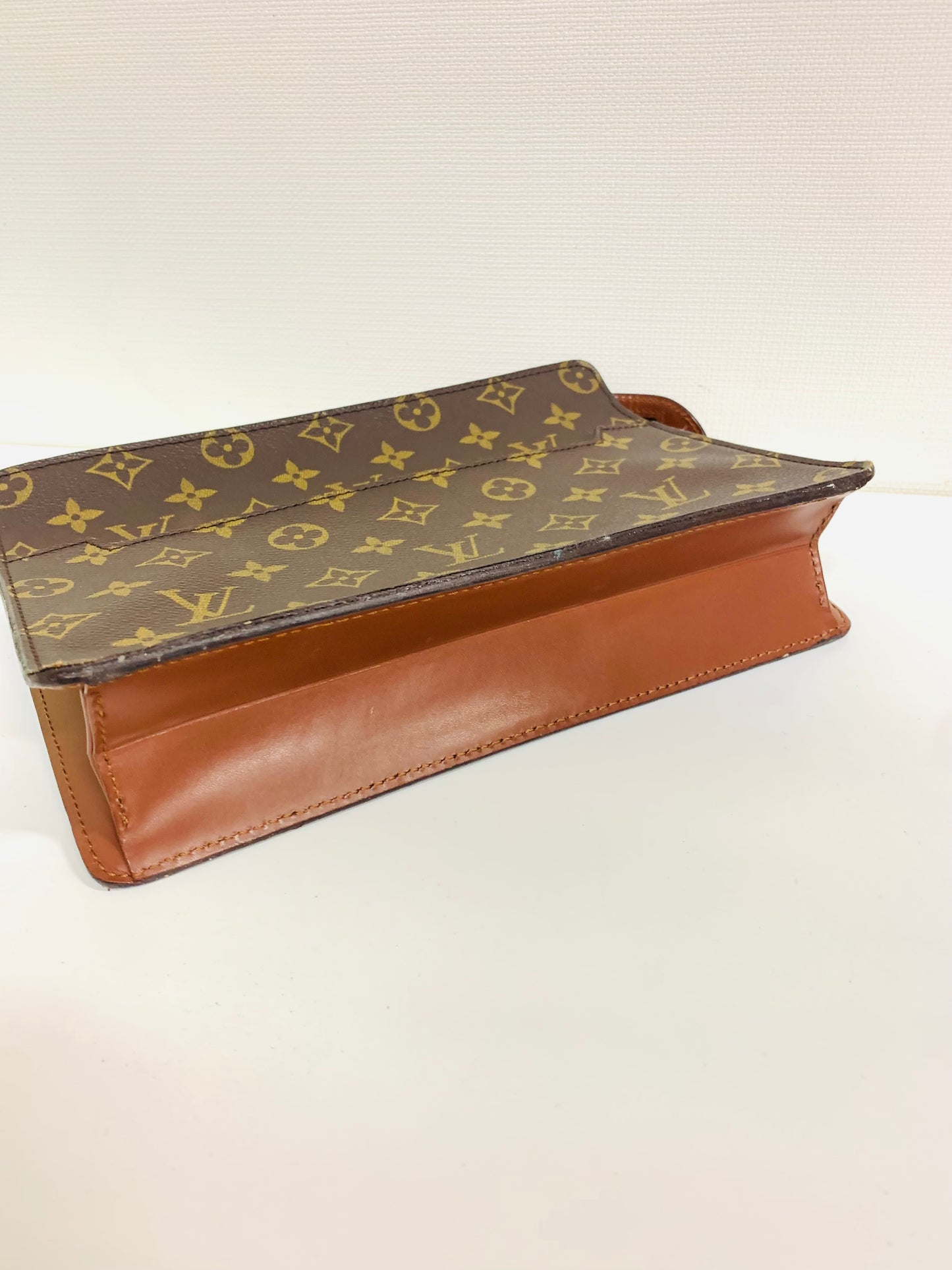Louis Vuitton Monogram Pochette Homme