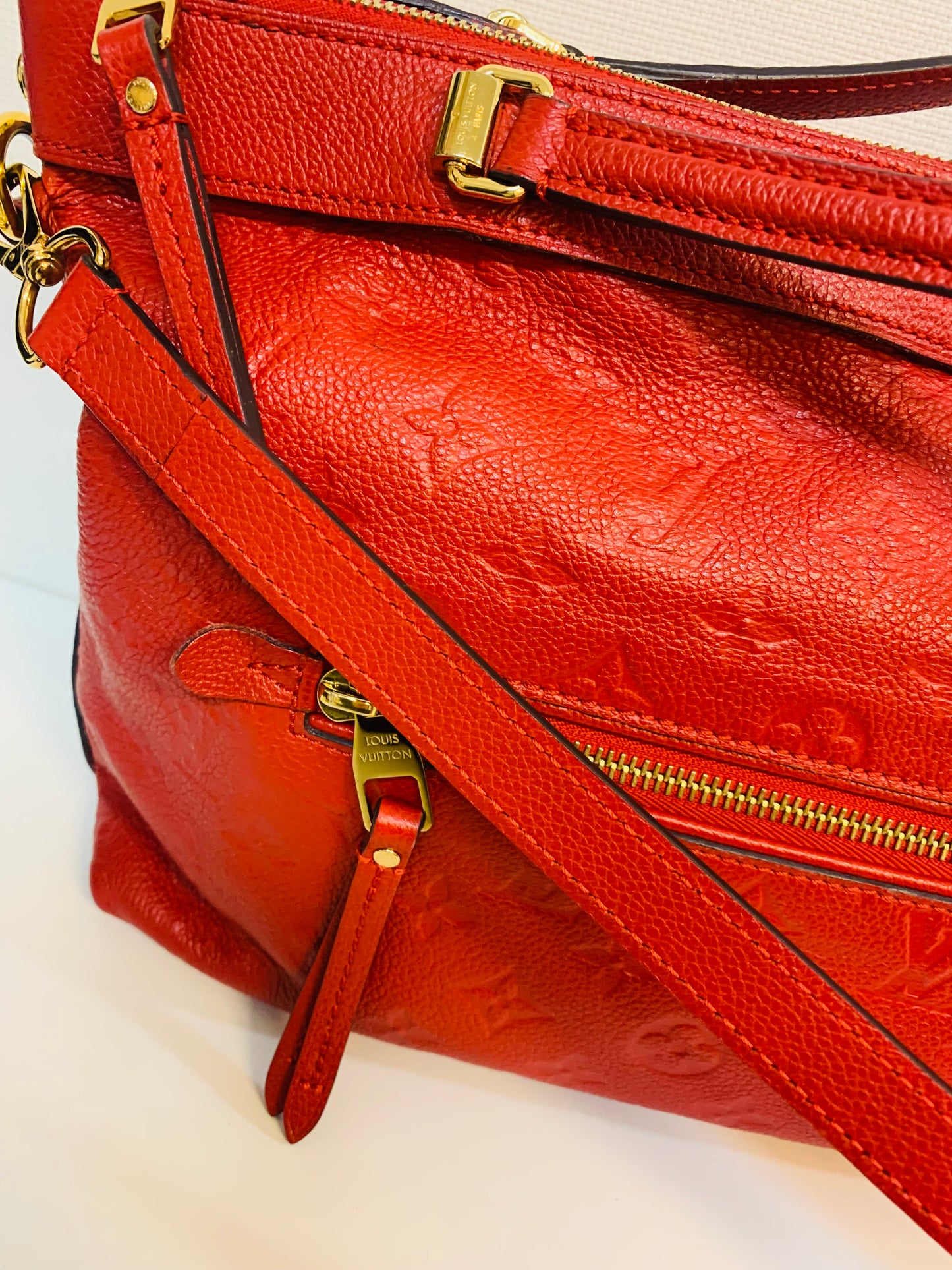 LOUIS VUITTON Bastille Empreinte Red