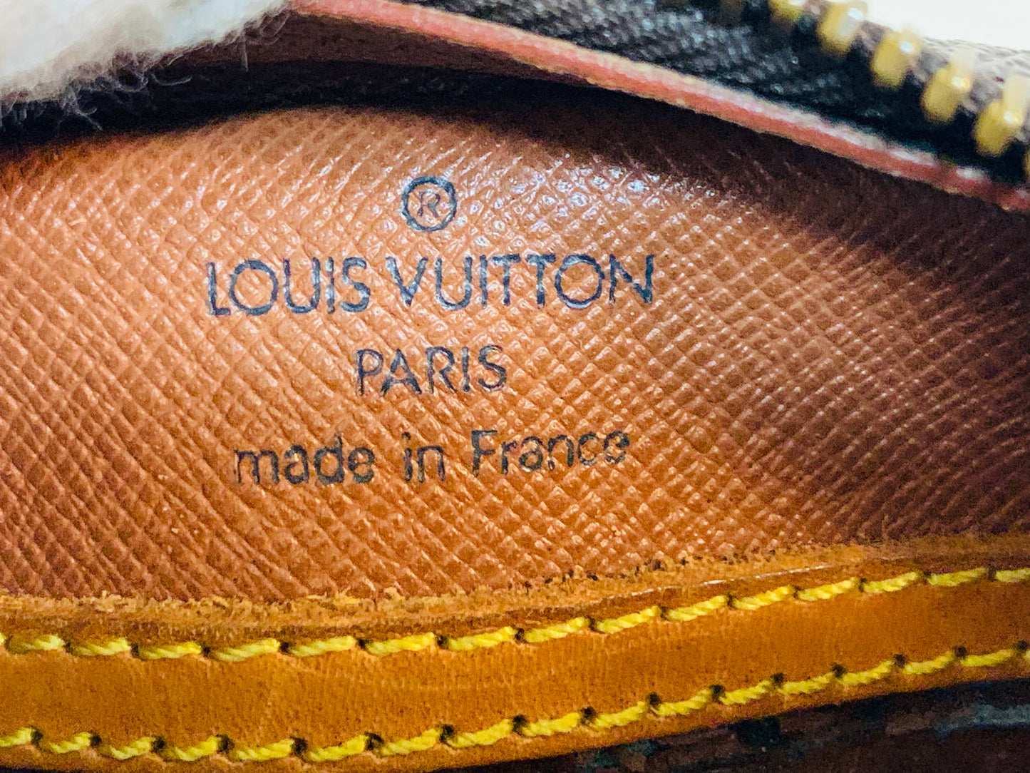 LOUIS VUITTON Blois