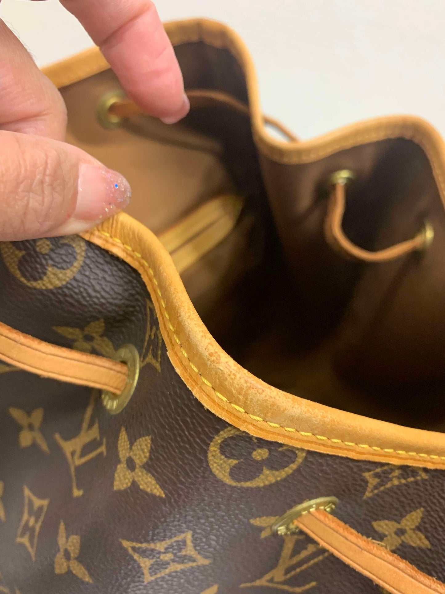 Authentic Louis Vuitton Montsouris GM