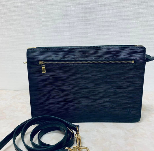 LOUIS VUITTON Epi Noir Enghien Shoulder/clutch bag