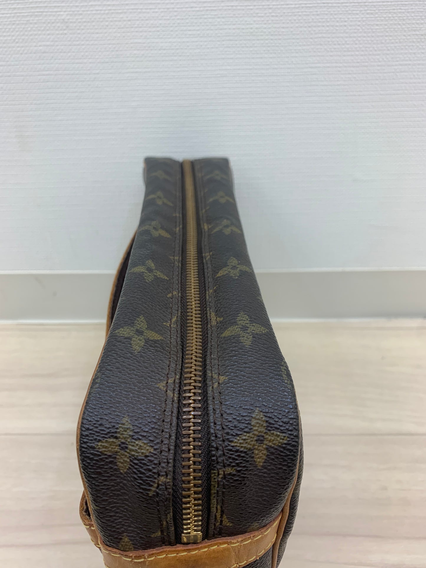 Louis Vuitton Monogram Compiègne 28 Clutch Bag
