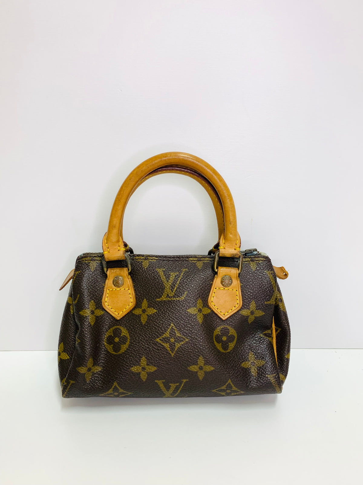 Louis Vuitton Monogram Mini Speedy