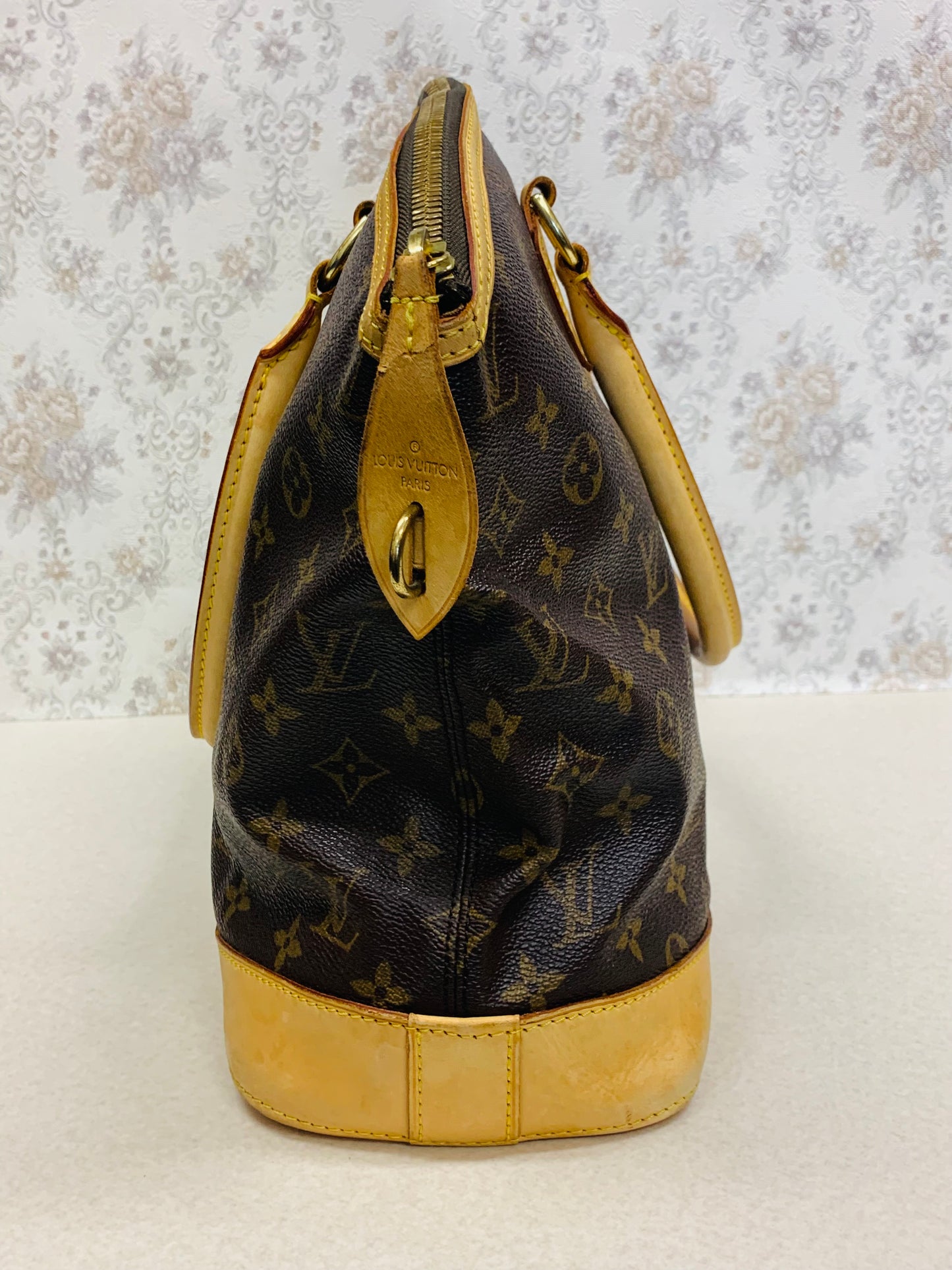 Louis Vuitton Monogram Lockit Horizontal