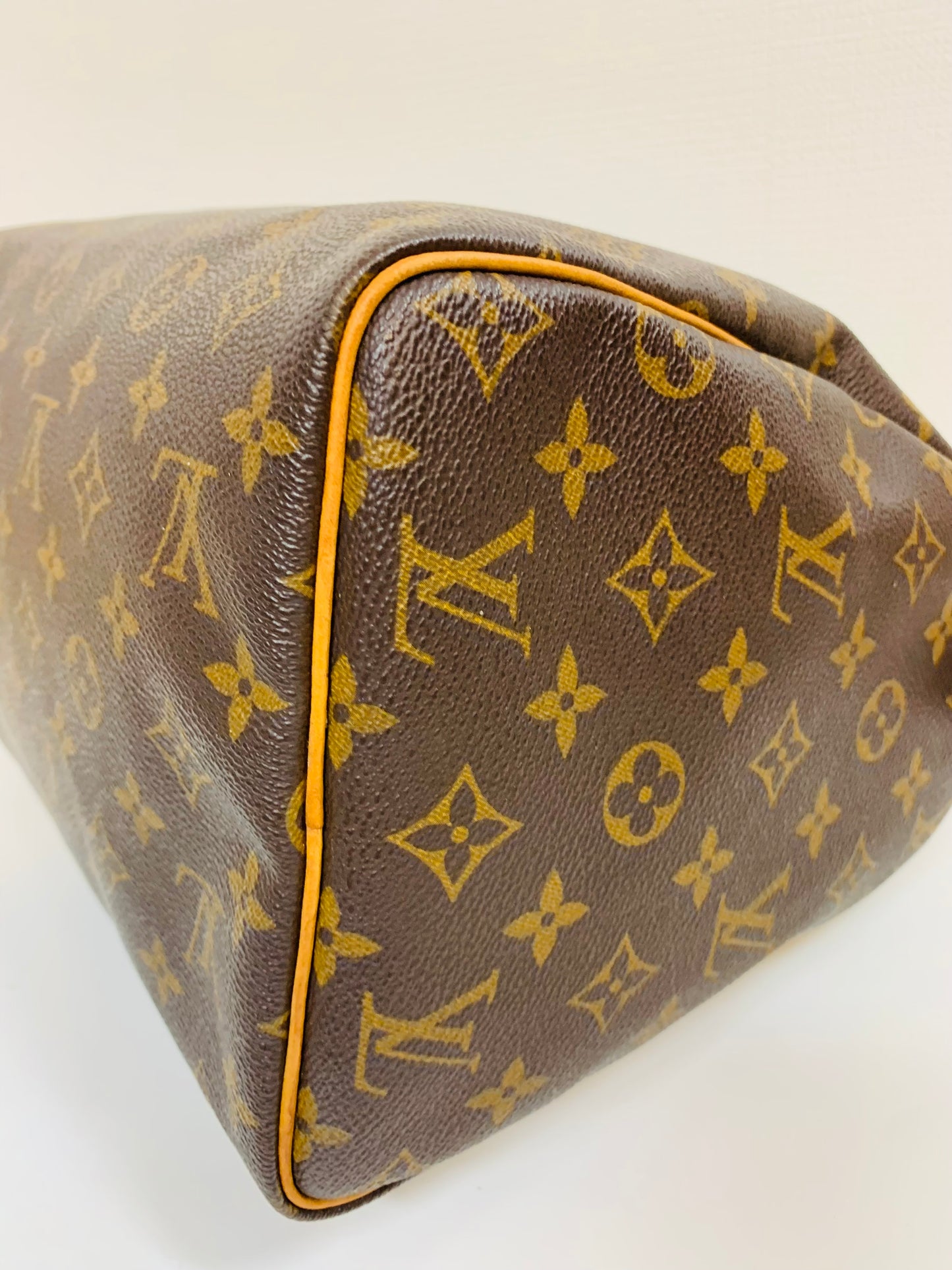 USED LOUIS VUITTON SPEEDY 30