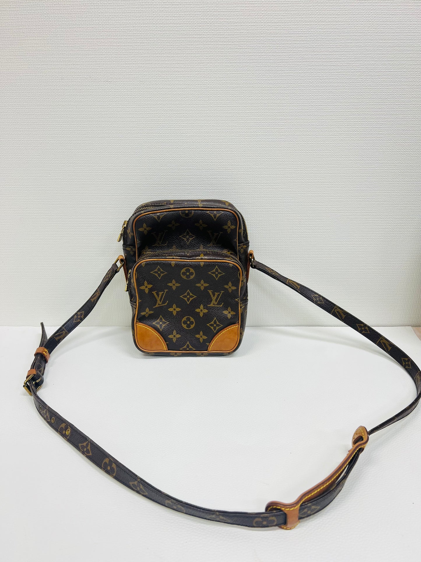 USED LOUIS VUITTON AMAZON