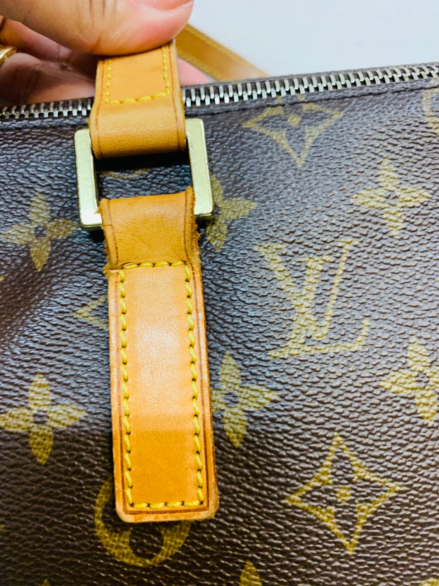 LOUIS VUITTON CABAS MEZZO TOTE BAG