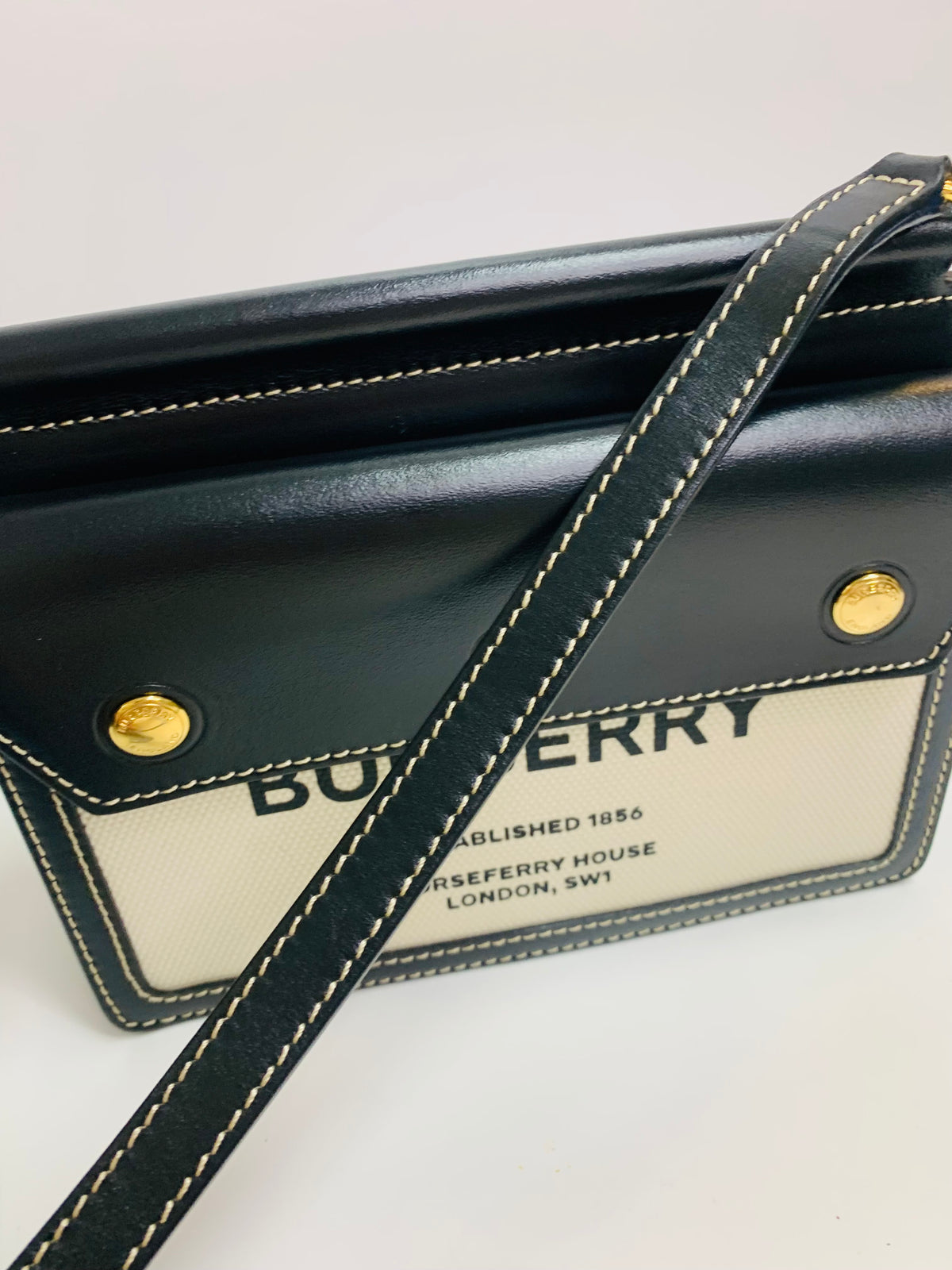 Burberry Horseferry Print Canvas & Leather Crossbody Bag Black / Natural