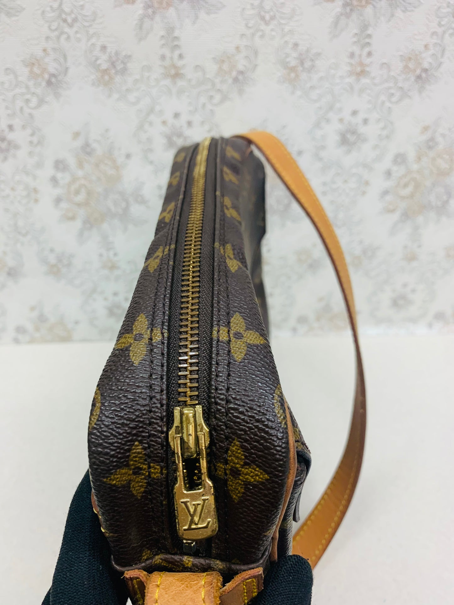 Louis Vuitton Monogram JeuneFille GM