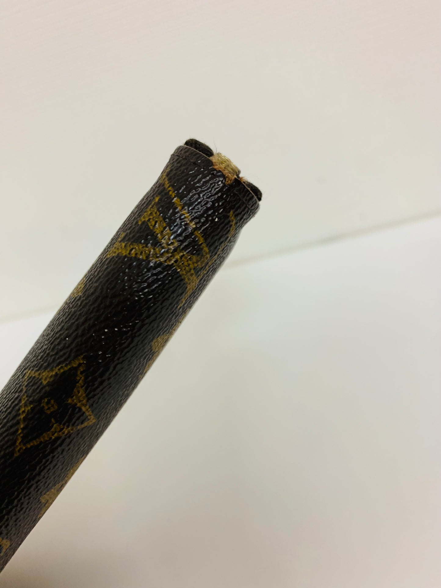 Louis Vuitton Monogram Zippy Wallet