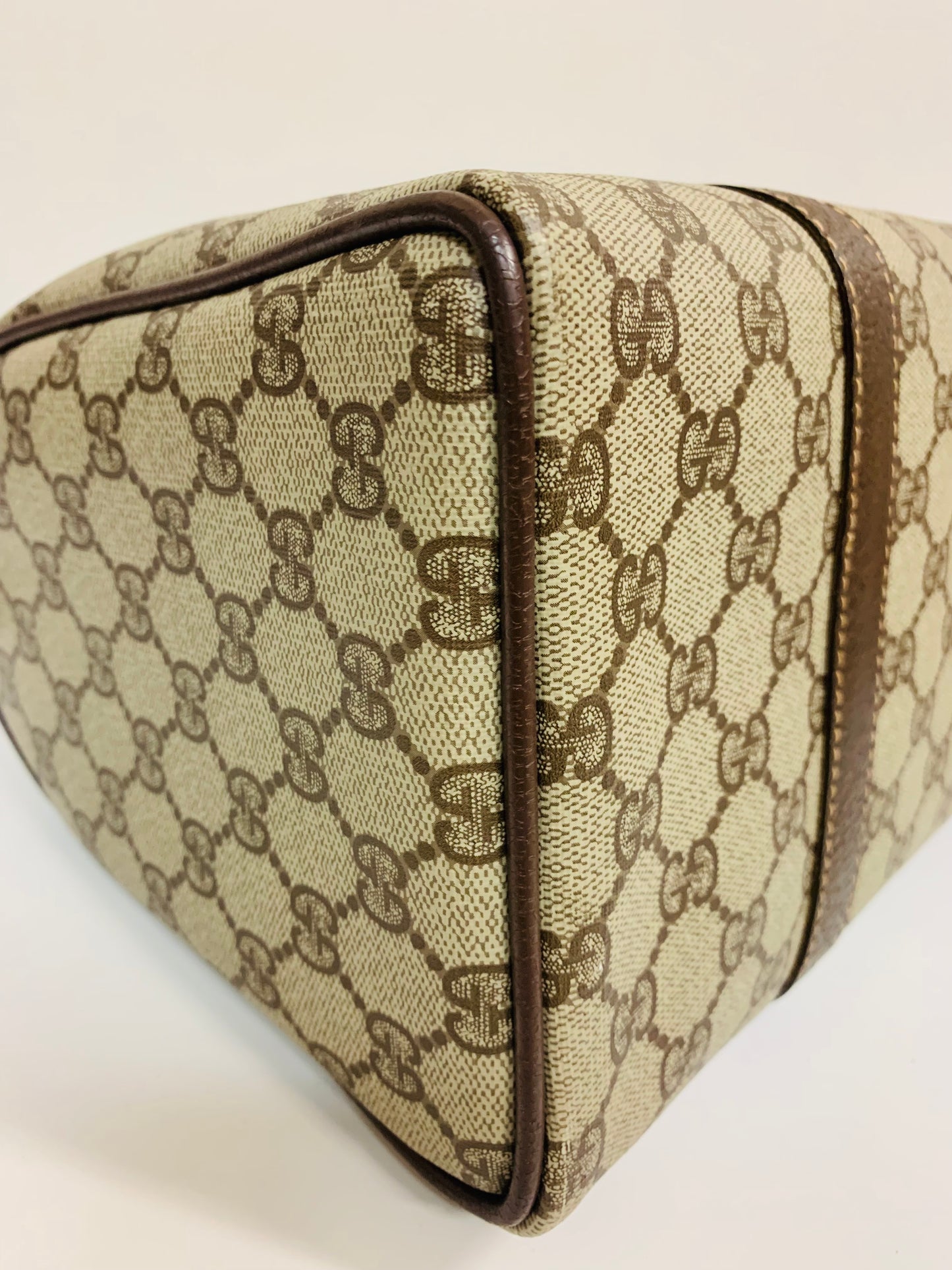 Gucci Supreme Boston Bag