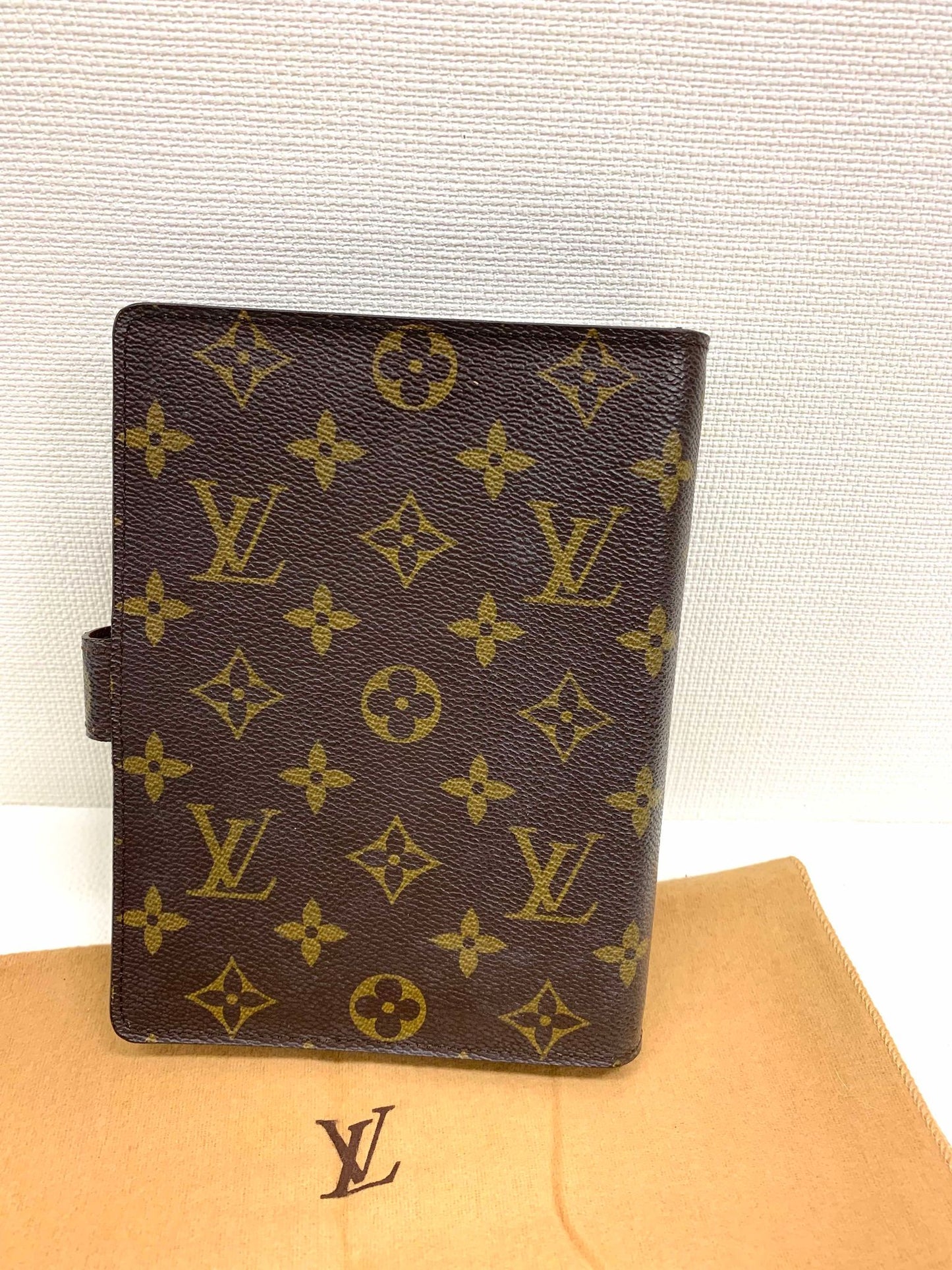 Authentic Louis Vuitton Agenda MM