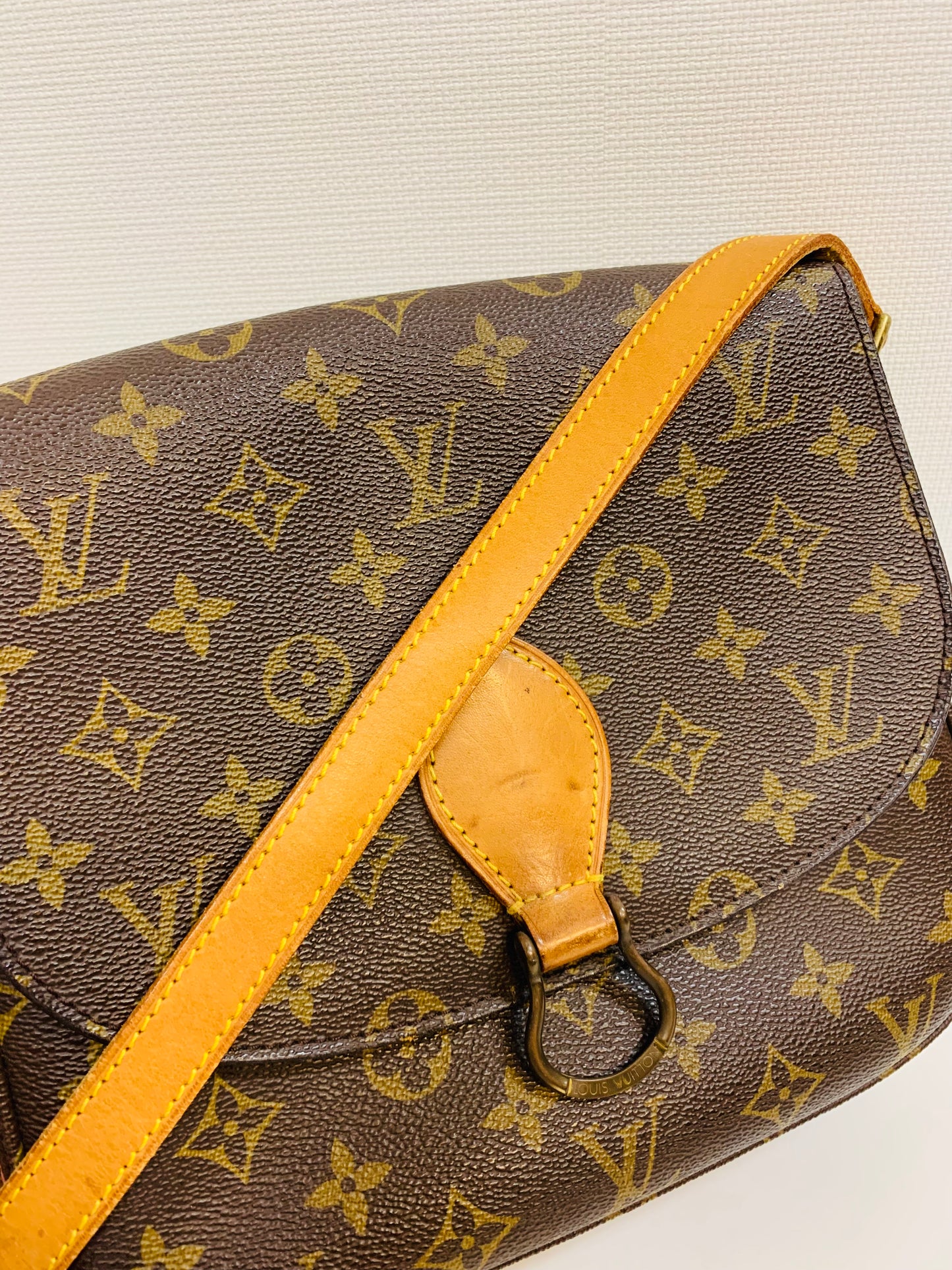 USED LOUIS VUITTON SAINT CLOUD GM