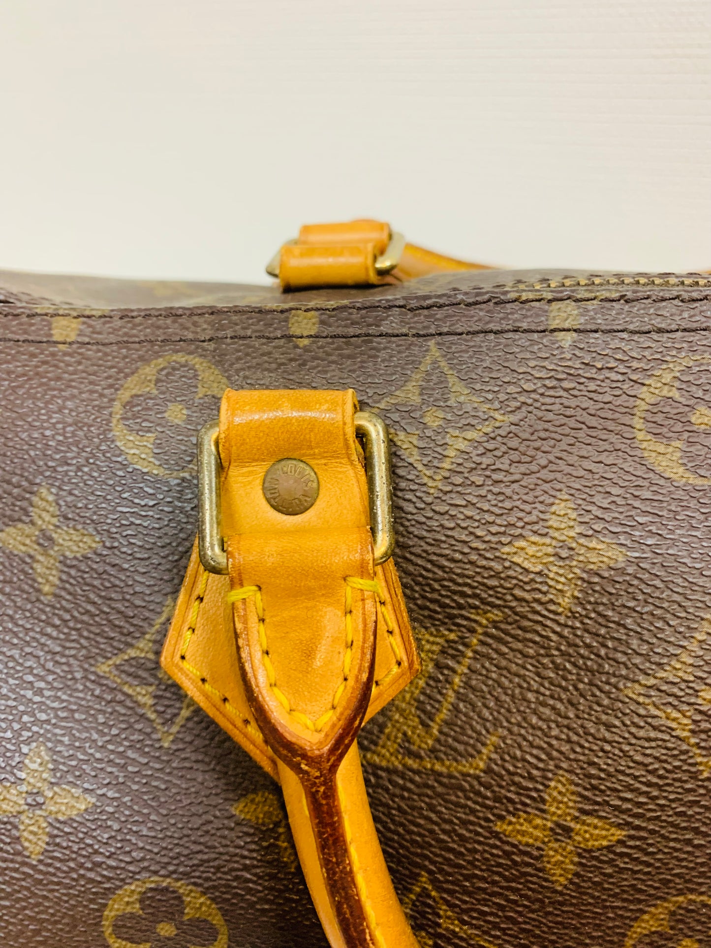 USED LOUIS VUITTON SPEEDY 30