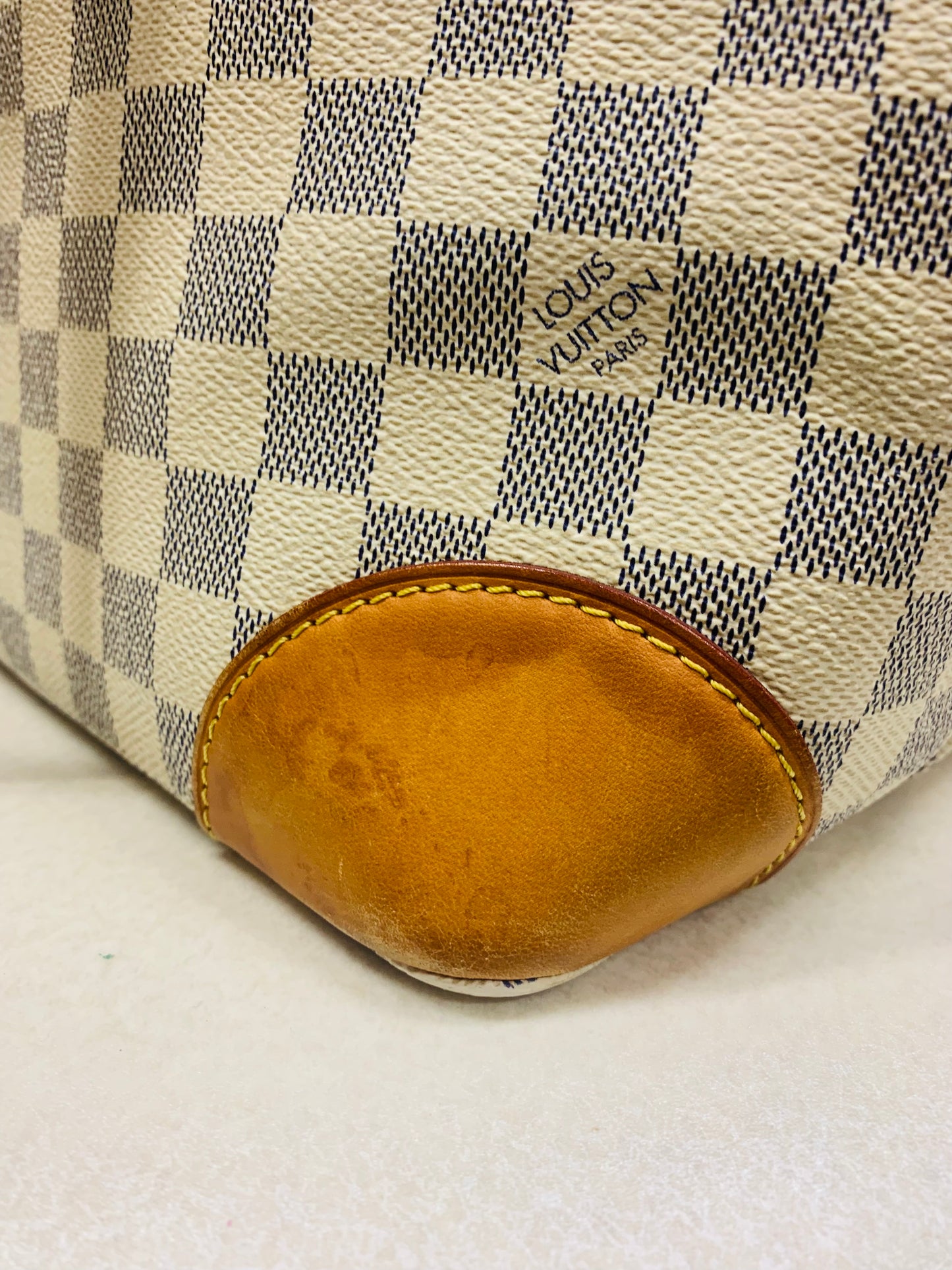 Louis Vuitton Damier Azur Hampstead MM Tote Bag