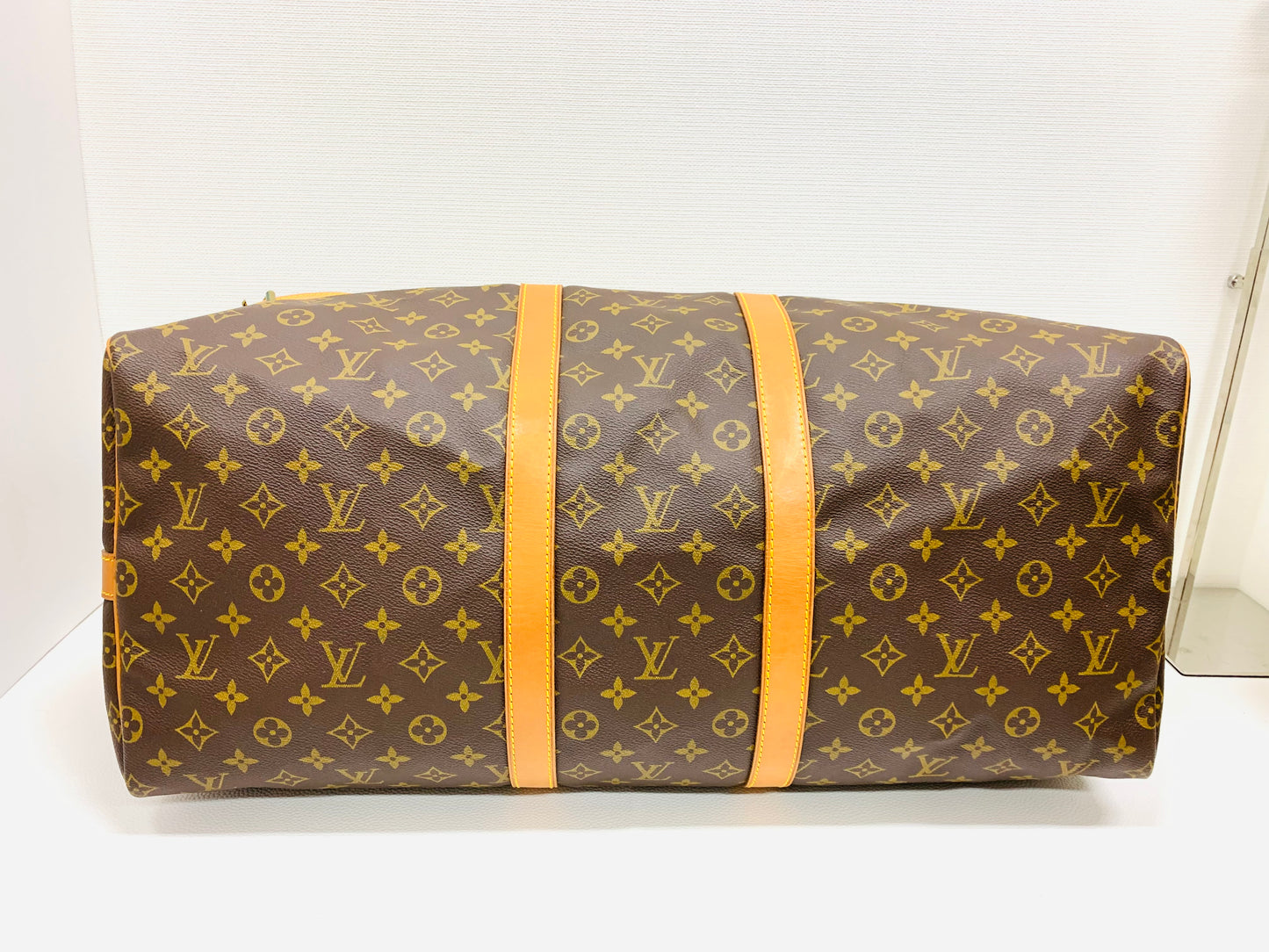 USED LOUIS VUITTON KEEPAL 55 BANDOULIERE