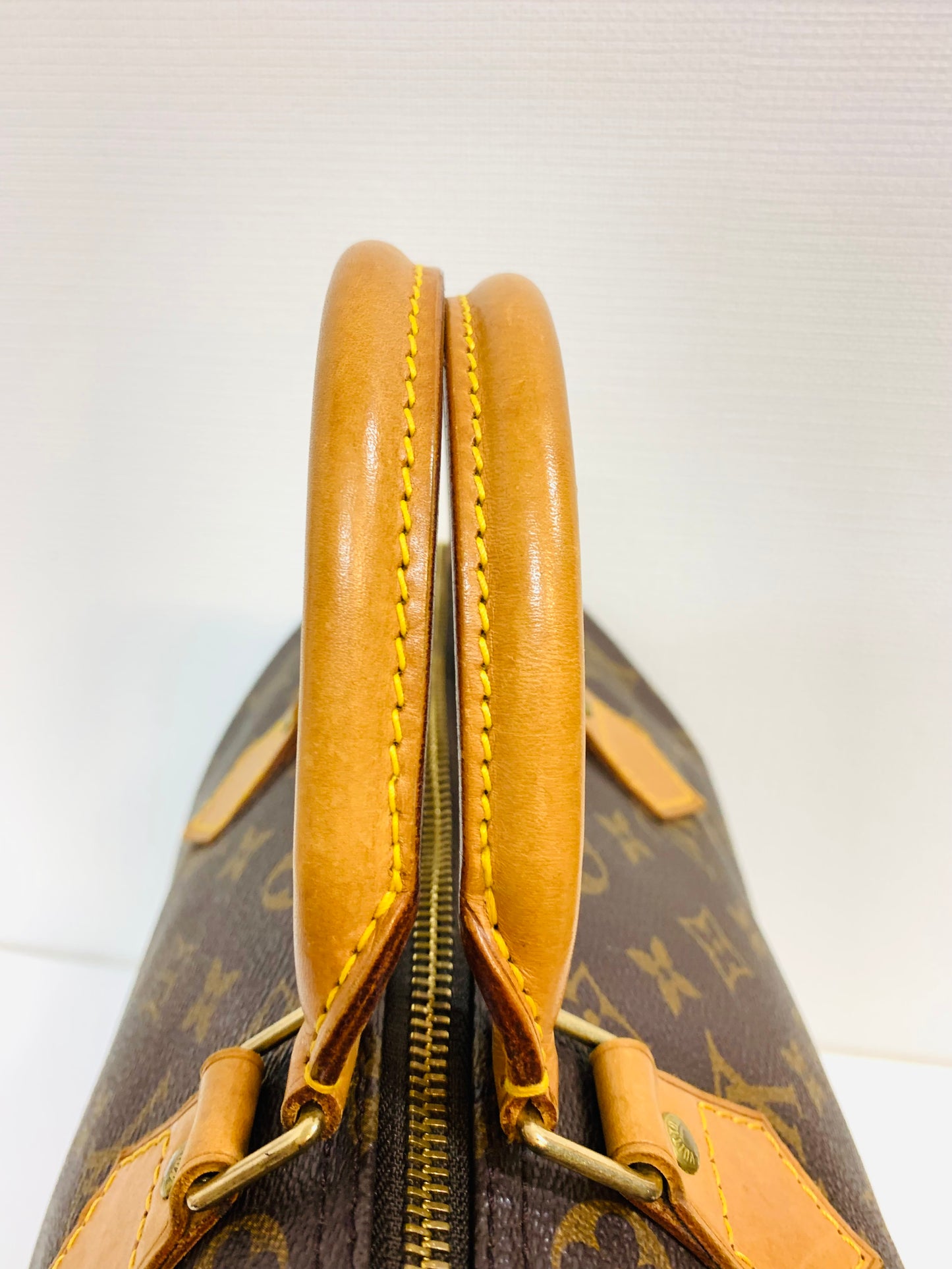 USED LOUIS VUITTON SPEEDY 30