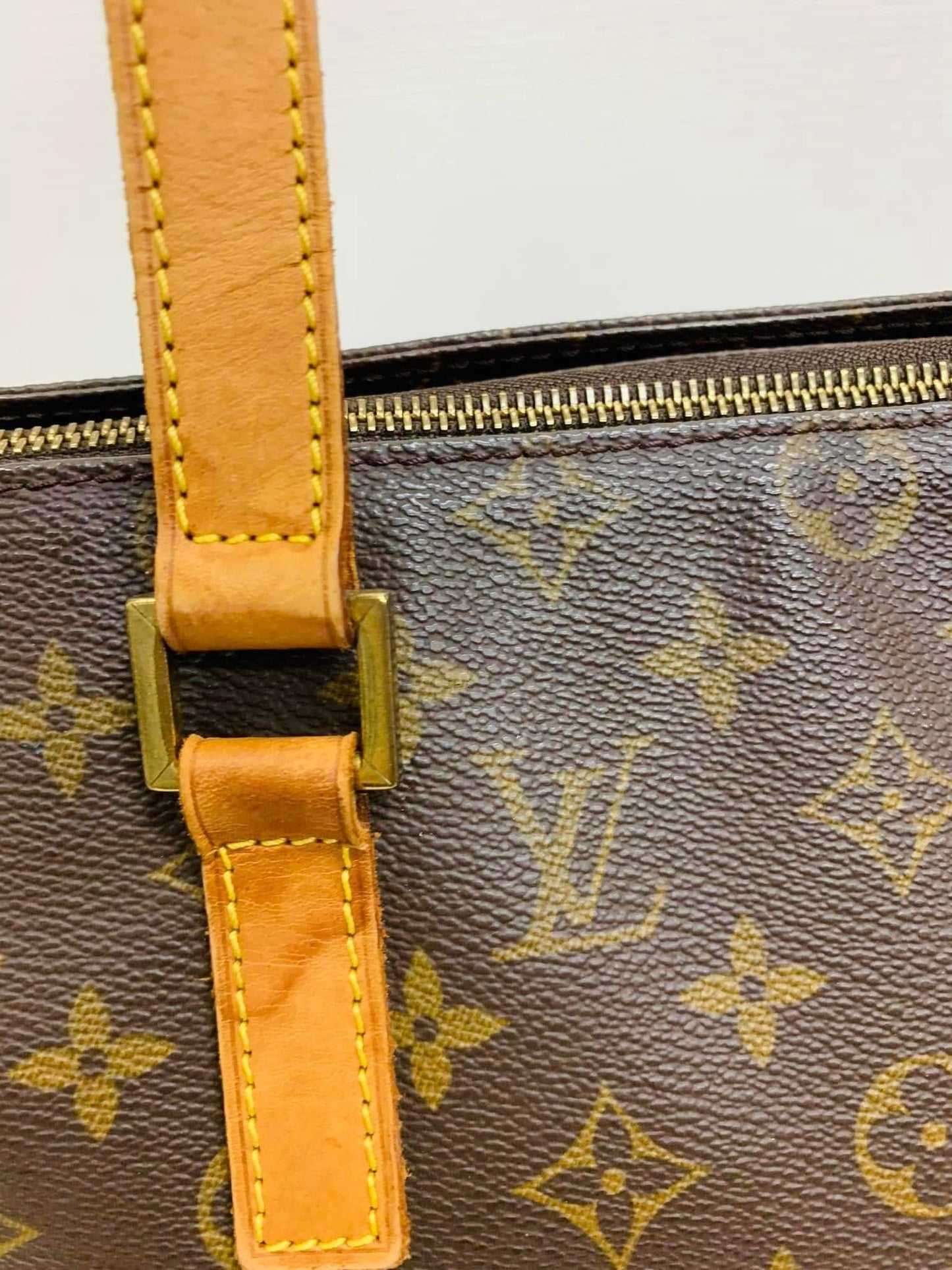 Louis Vuitton Cabas Mezzo