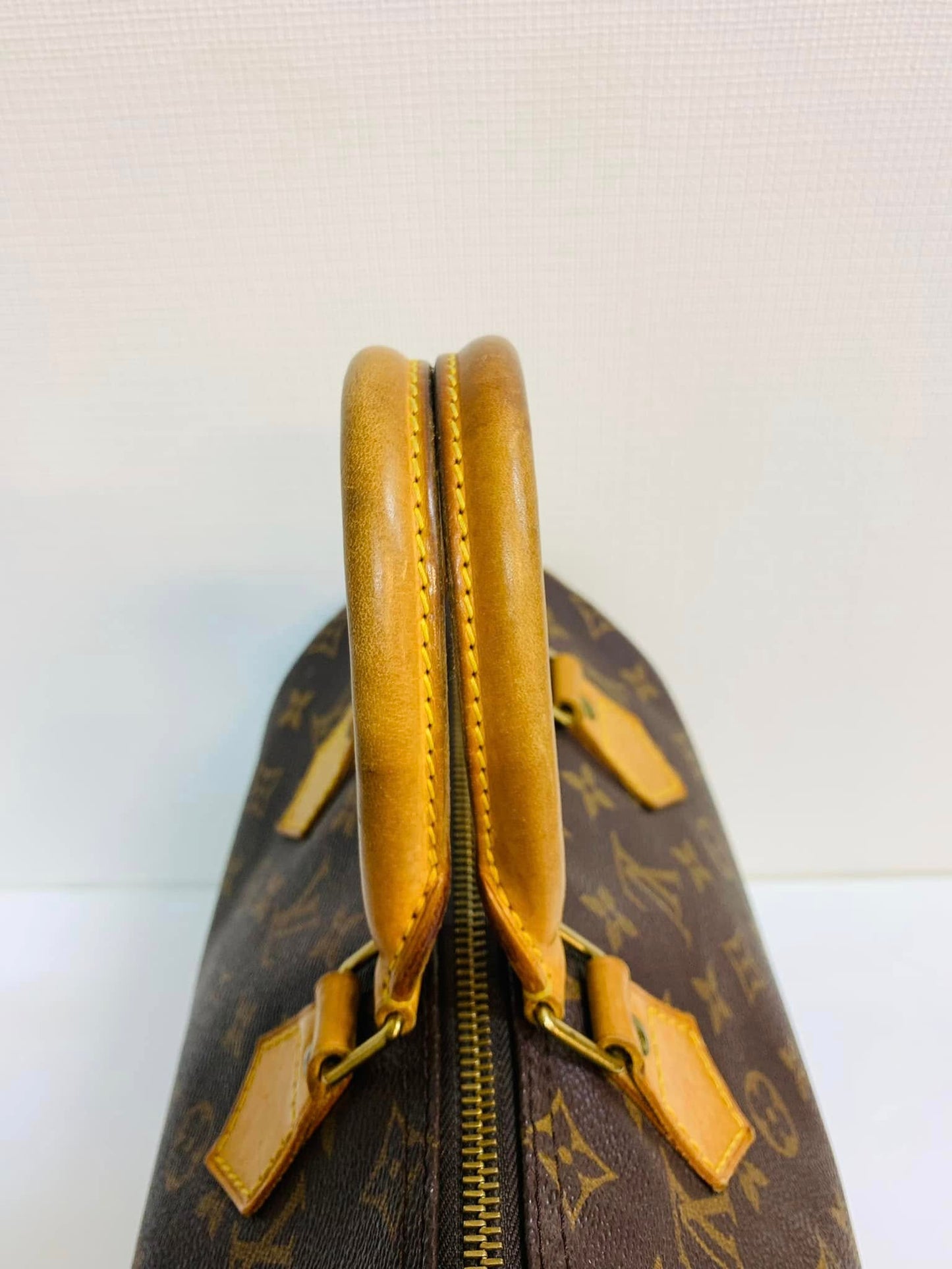 Authentic Louis Vuitton Speedy 25