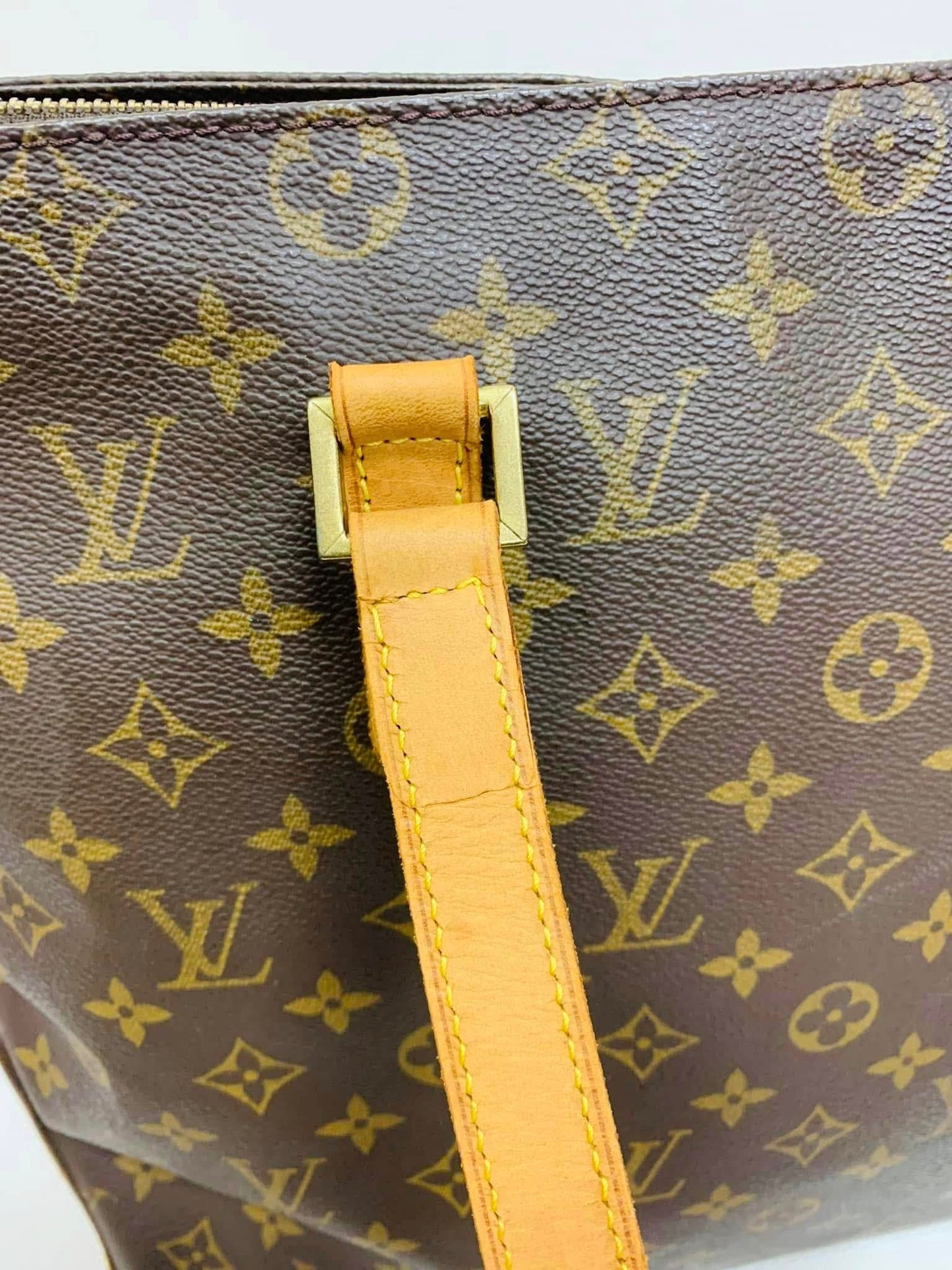 Louis Vuitton Cabas Mezzo