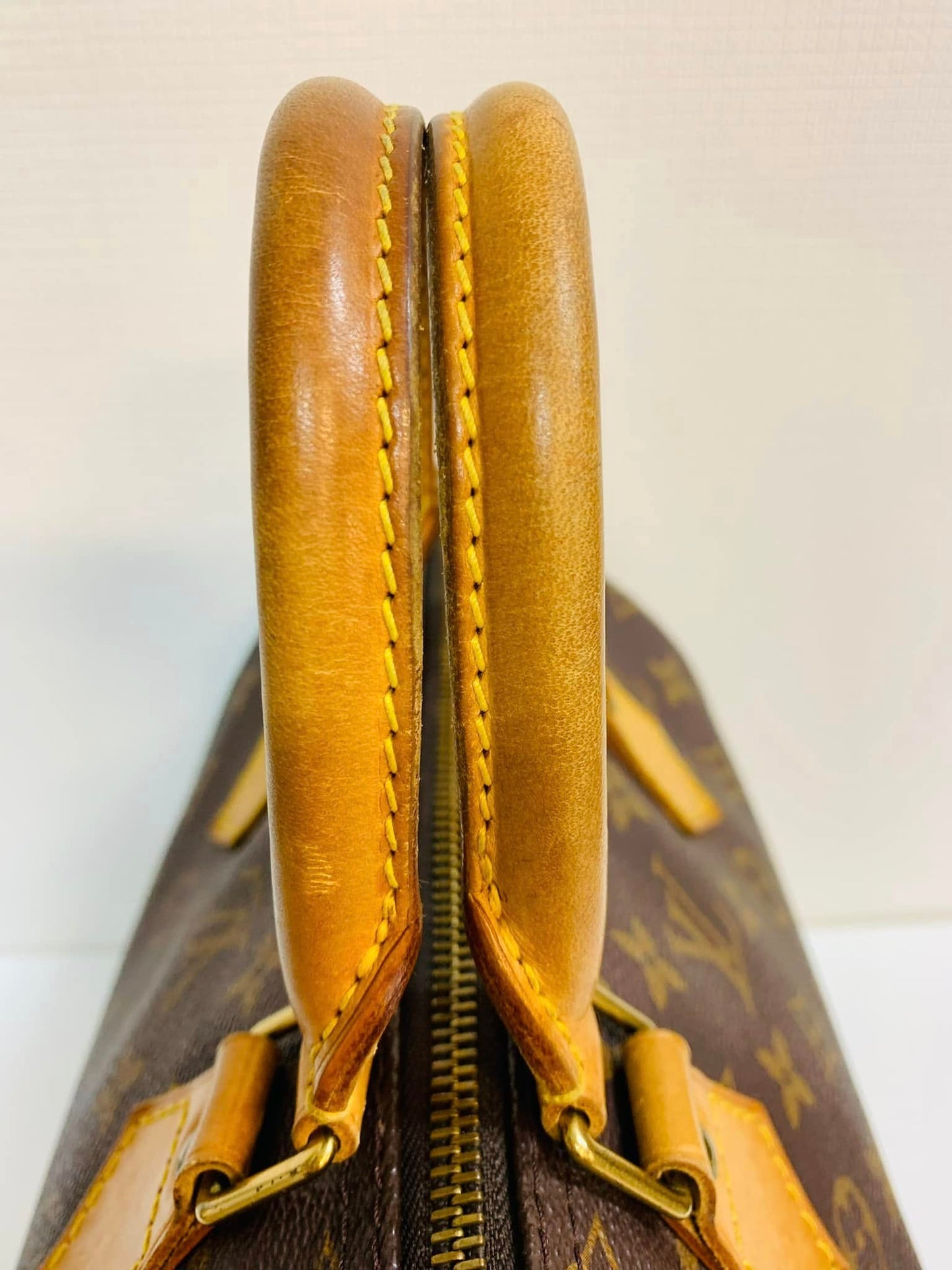 Authentic Louis Vuitton Speedy 25