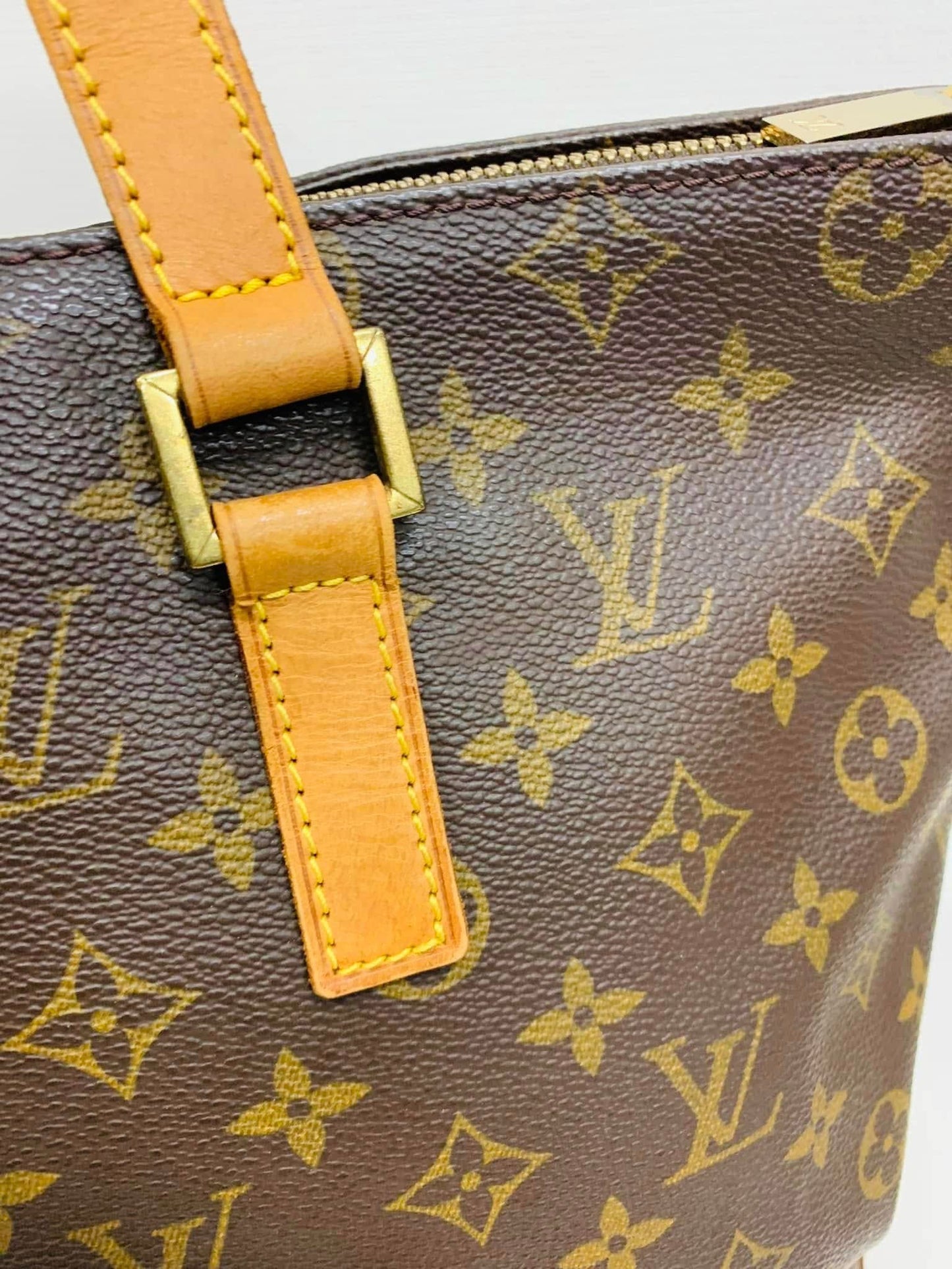 Louis Vuitton Cabas Mezzo