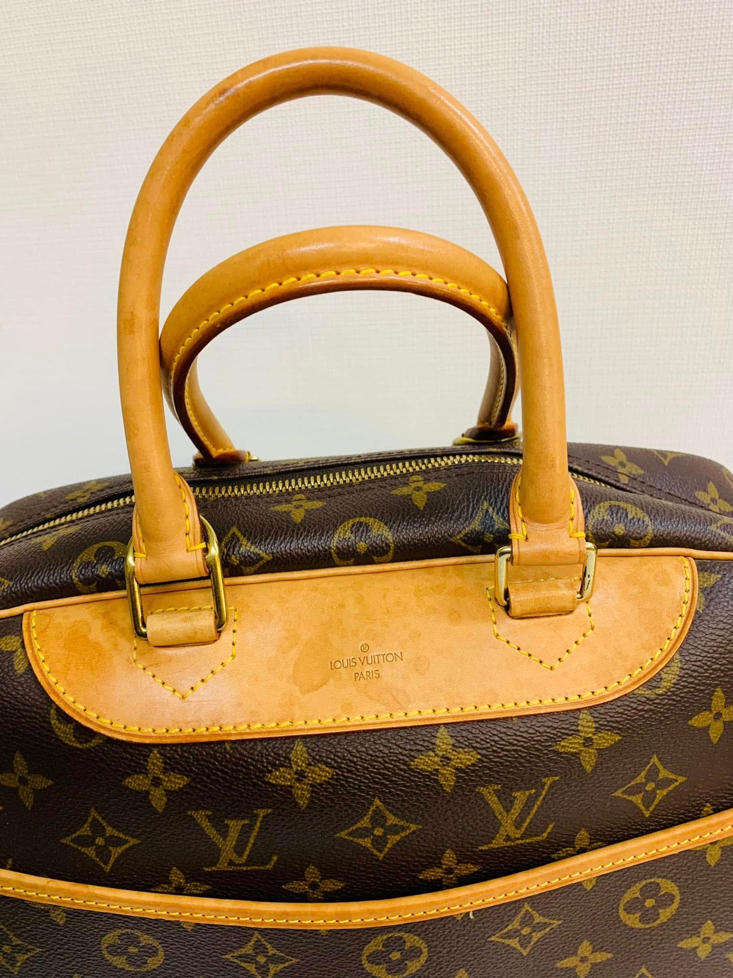 Authentic Louis Vuitton Deauville