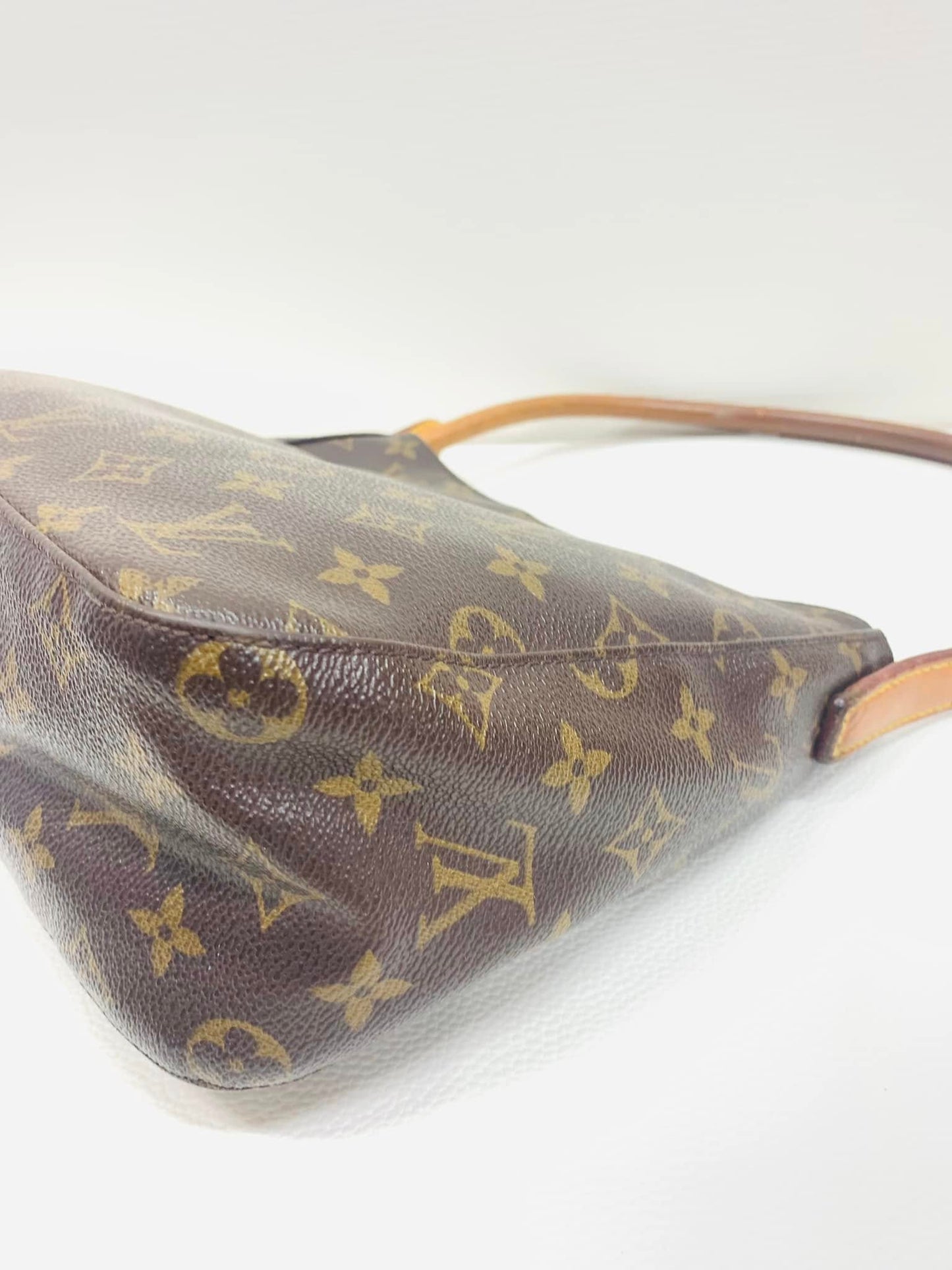 Authentic Louis Vuitton Looping MM